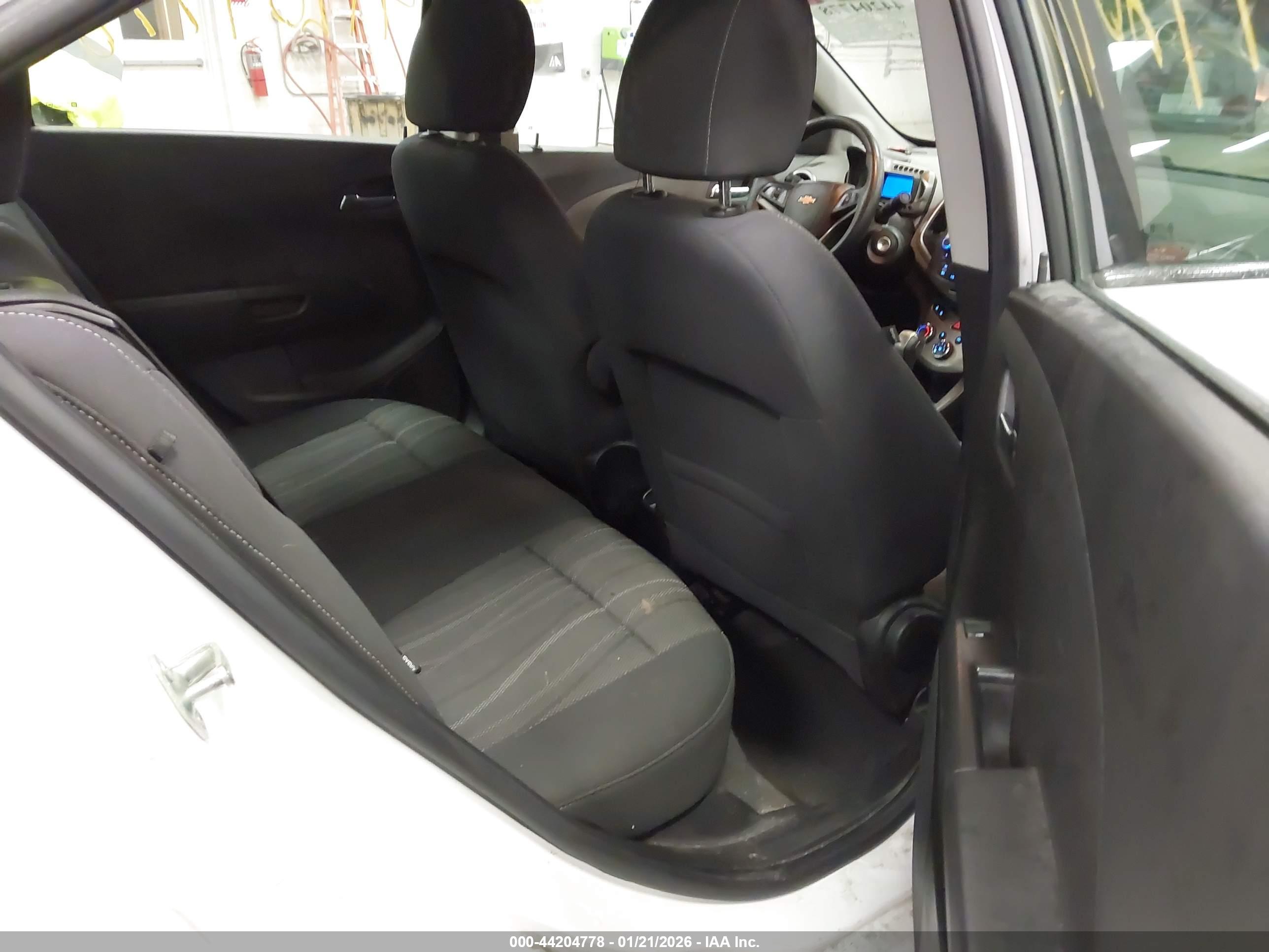 CHEVROLET SONIC image 8
