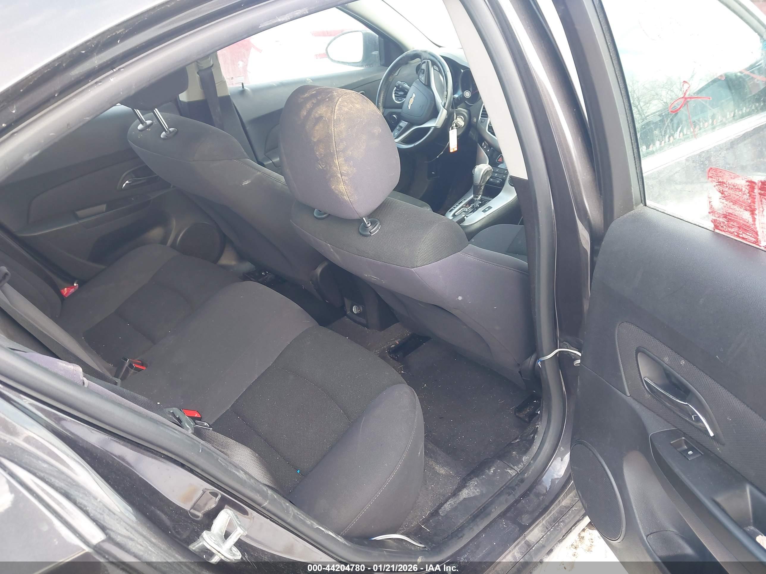CHEVROLET CRUZE image 8