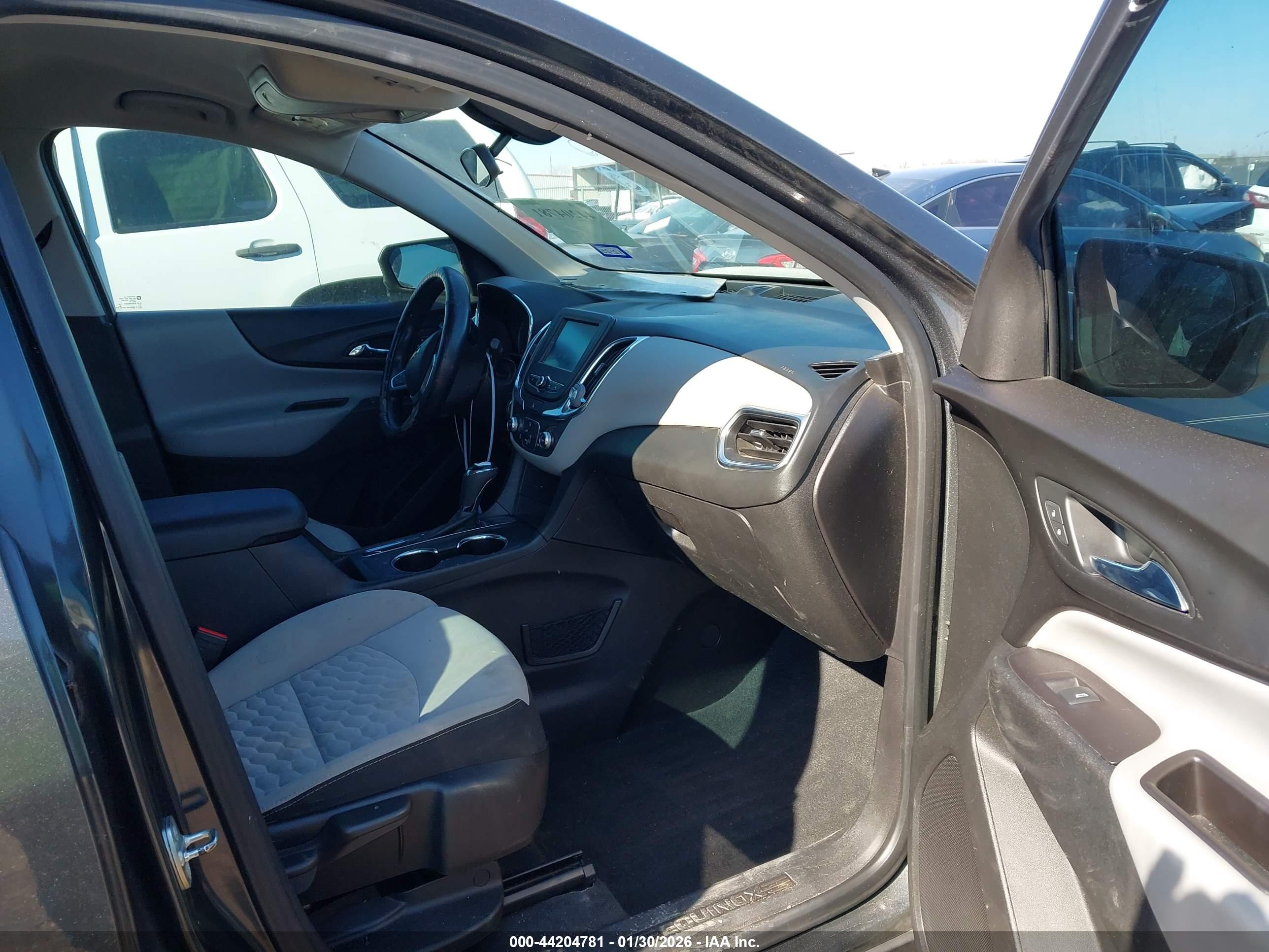 CHEVROLET EQUINOX image 5