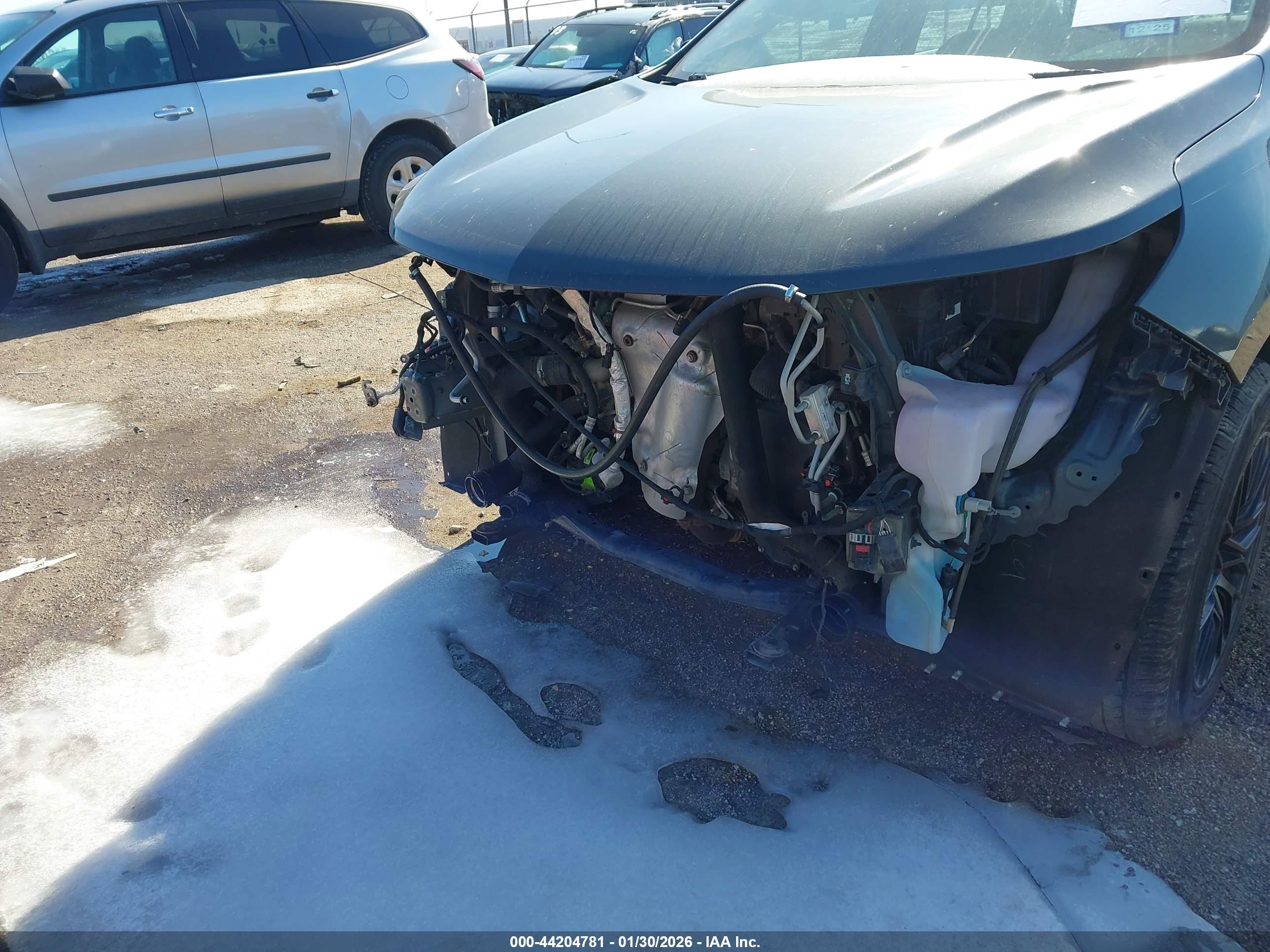 CHEVROLET EQUINOX image 6