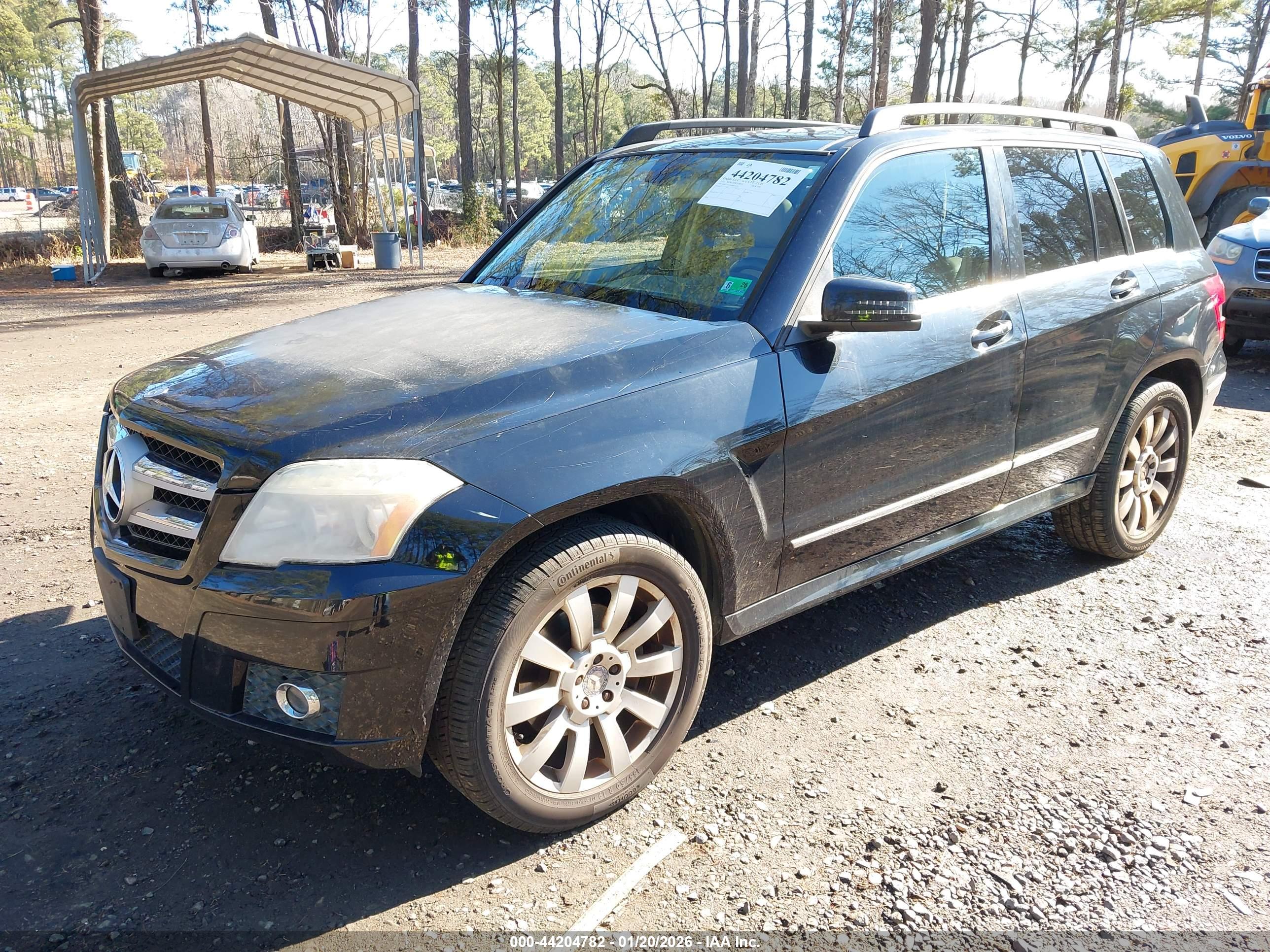 MERCEDES-BENZ GLK image 2
