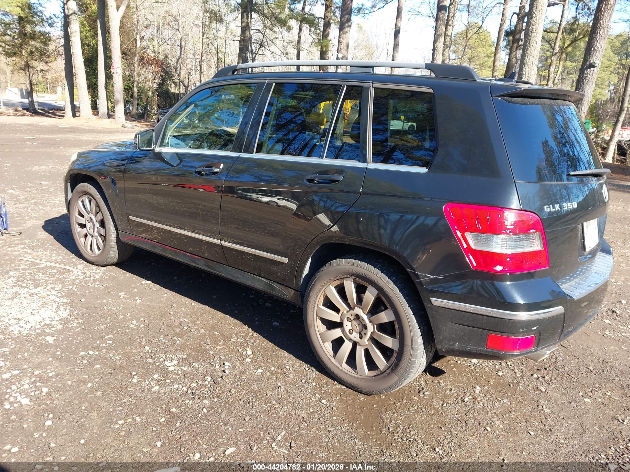 MERCEDES-BENZ GLK image 3