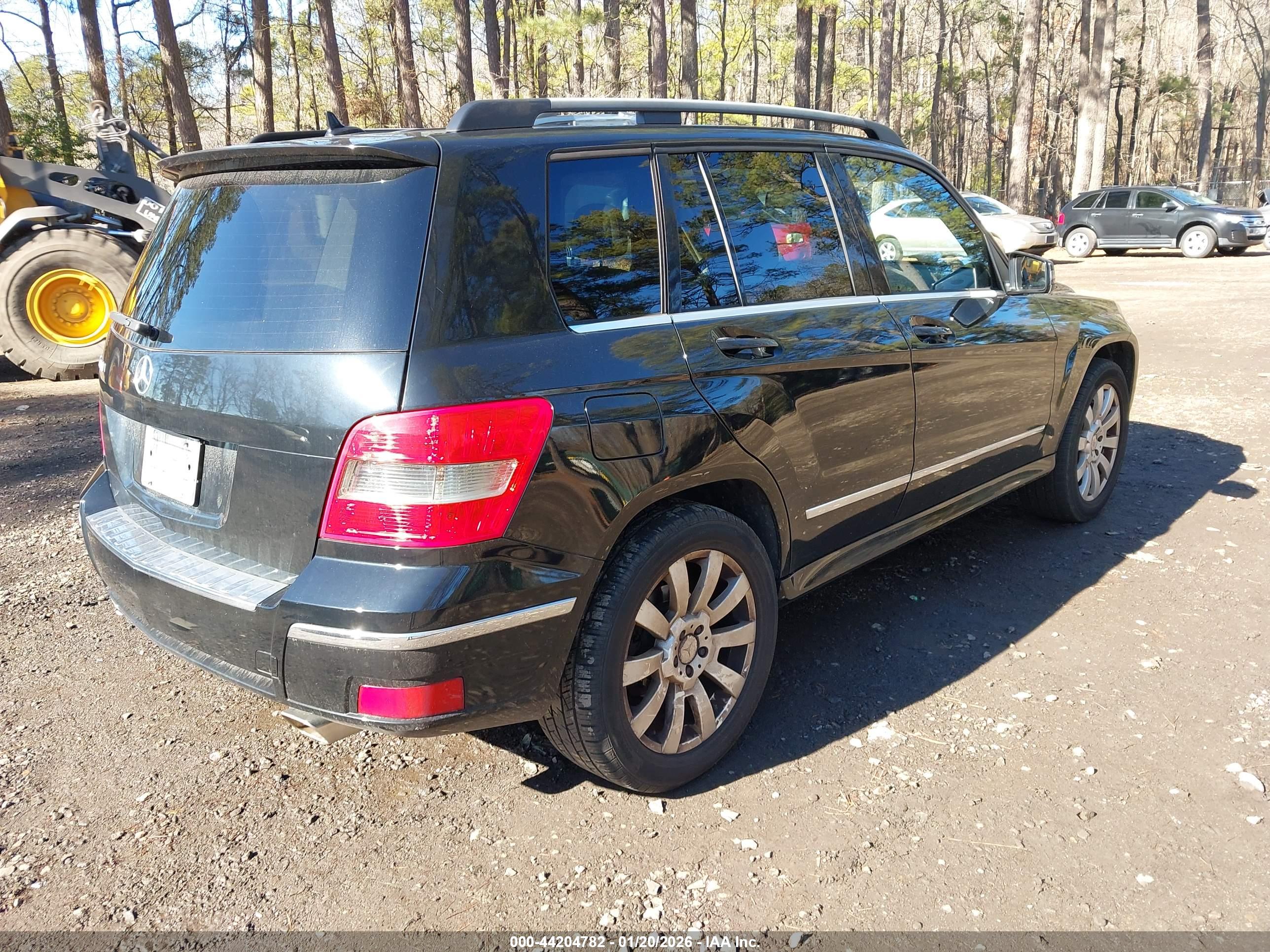MERCEDES-BENZ GLK image 4