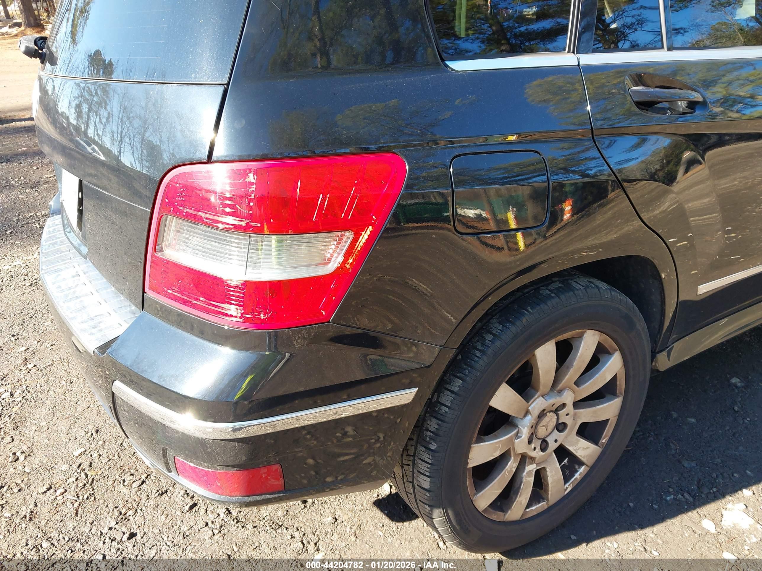 MERCEDES-BENZ GLK image 6
