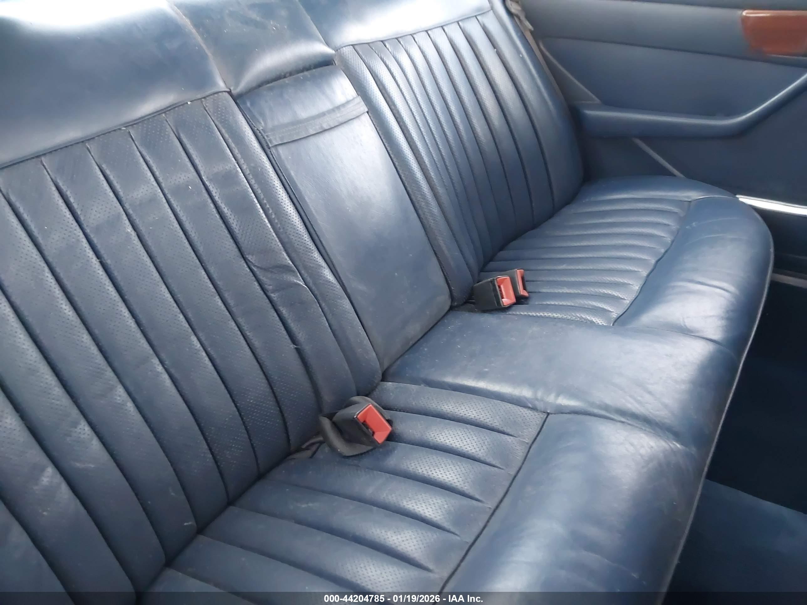 MERCEDES-BENZ 300 image 8
