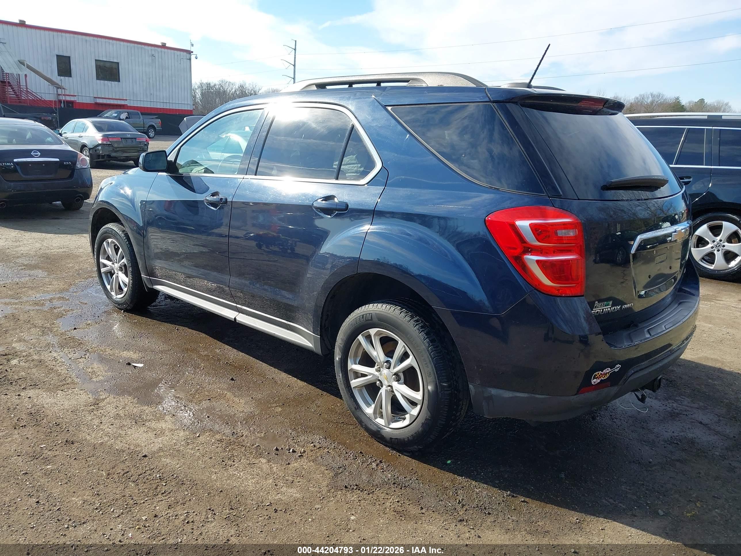 CHEVROLET EQUINOX image 3