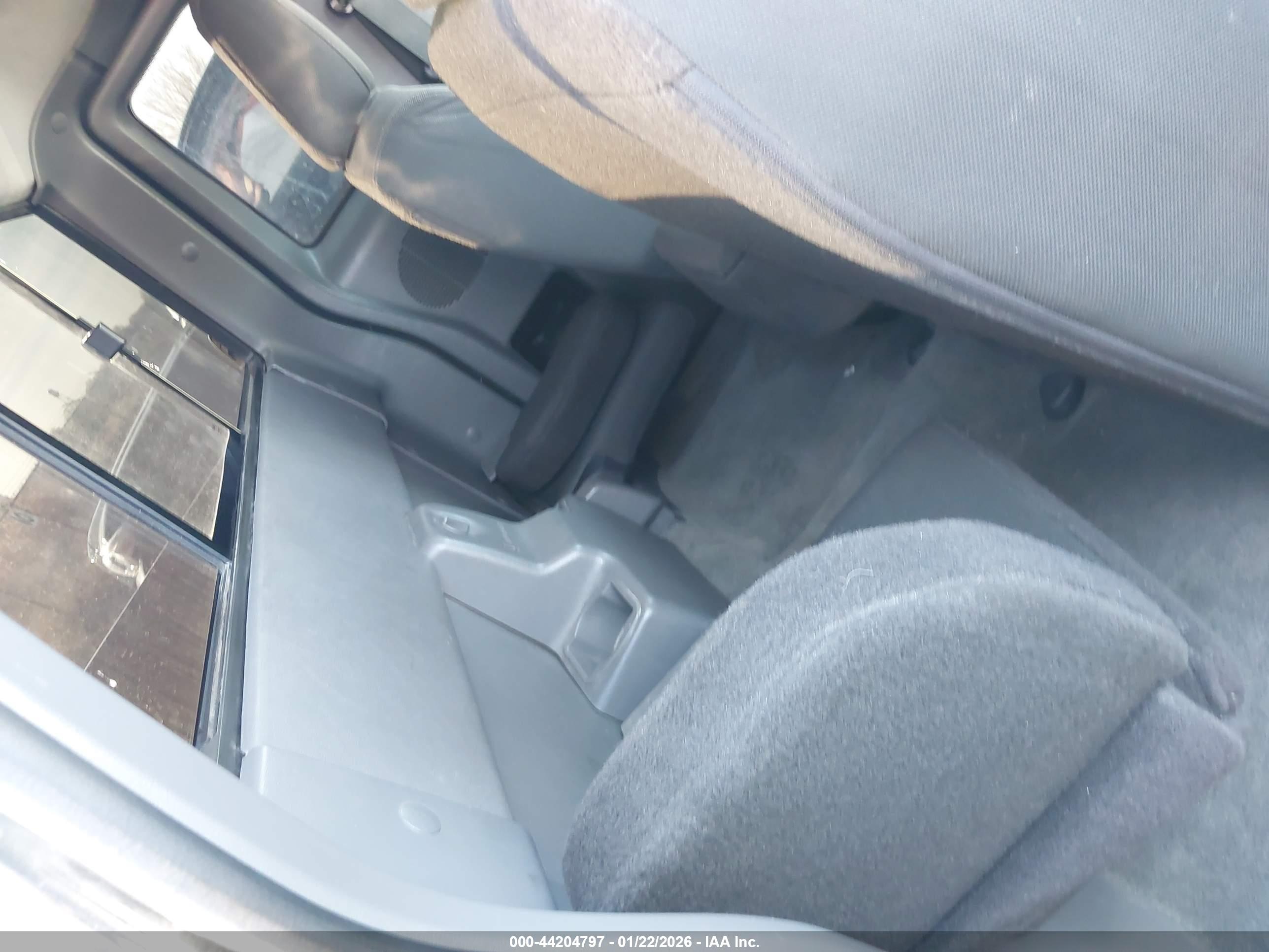 FORD RANGER image 8