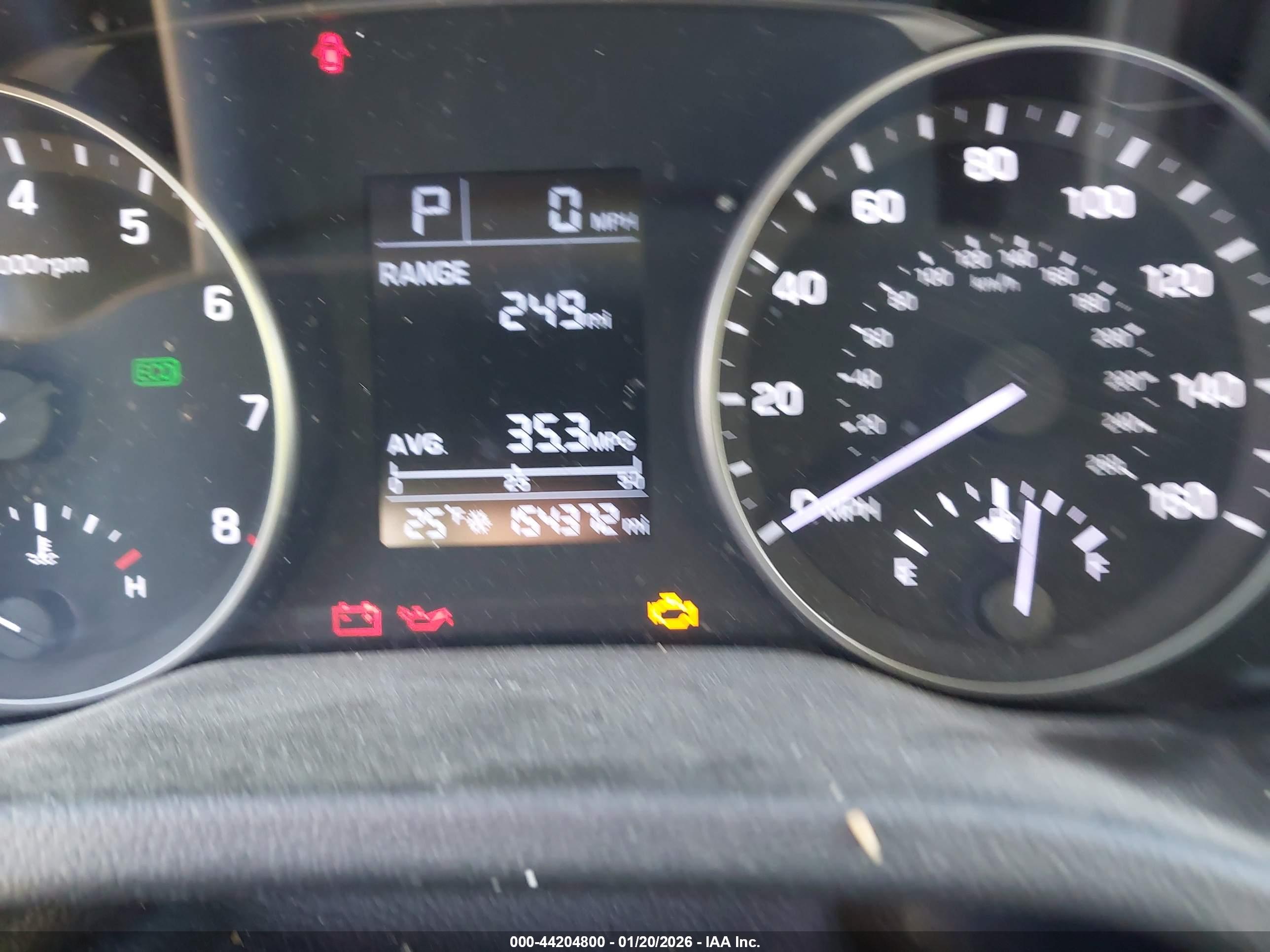 HYUNDAI ELANTRA image 7