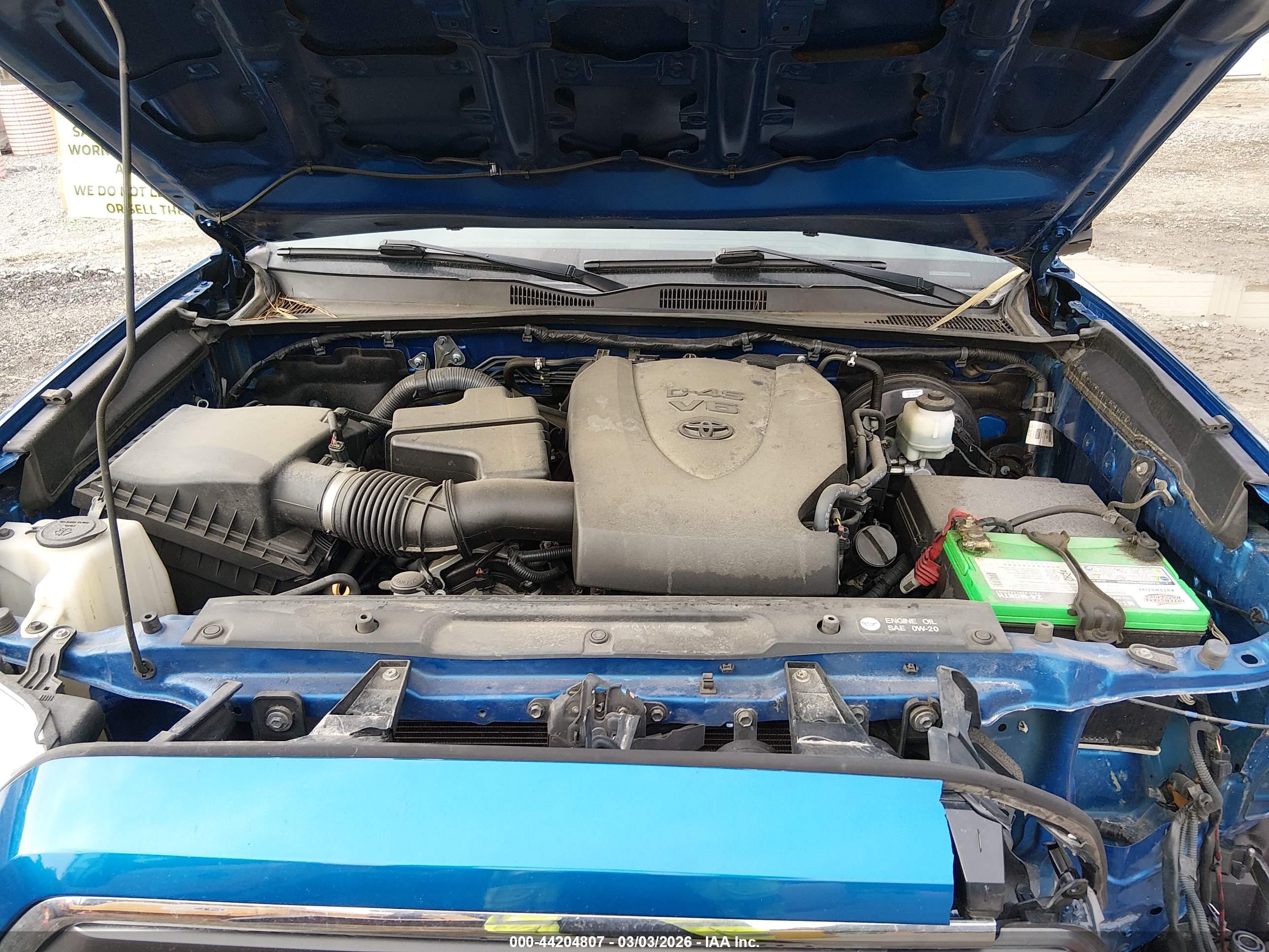 TOYOTA TACOMA image 10
