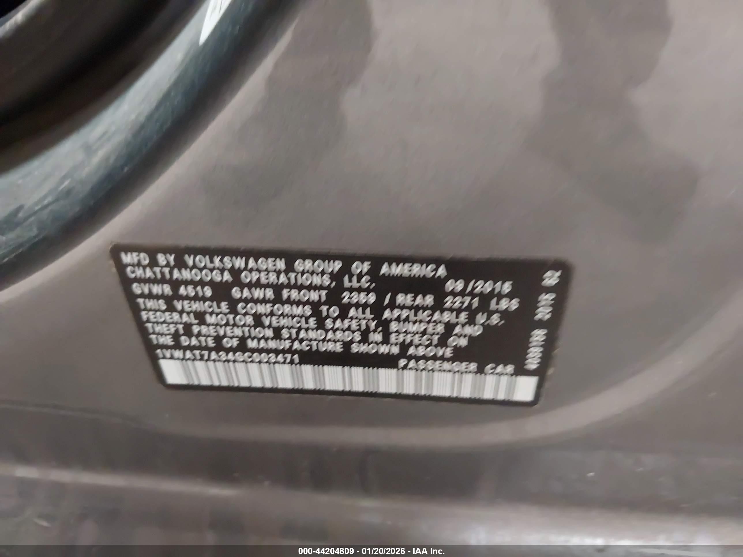 VOLKSWAGEN PASSAT image 9