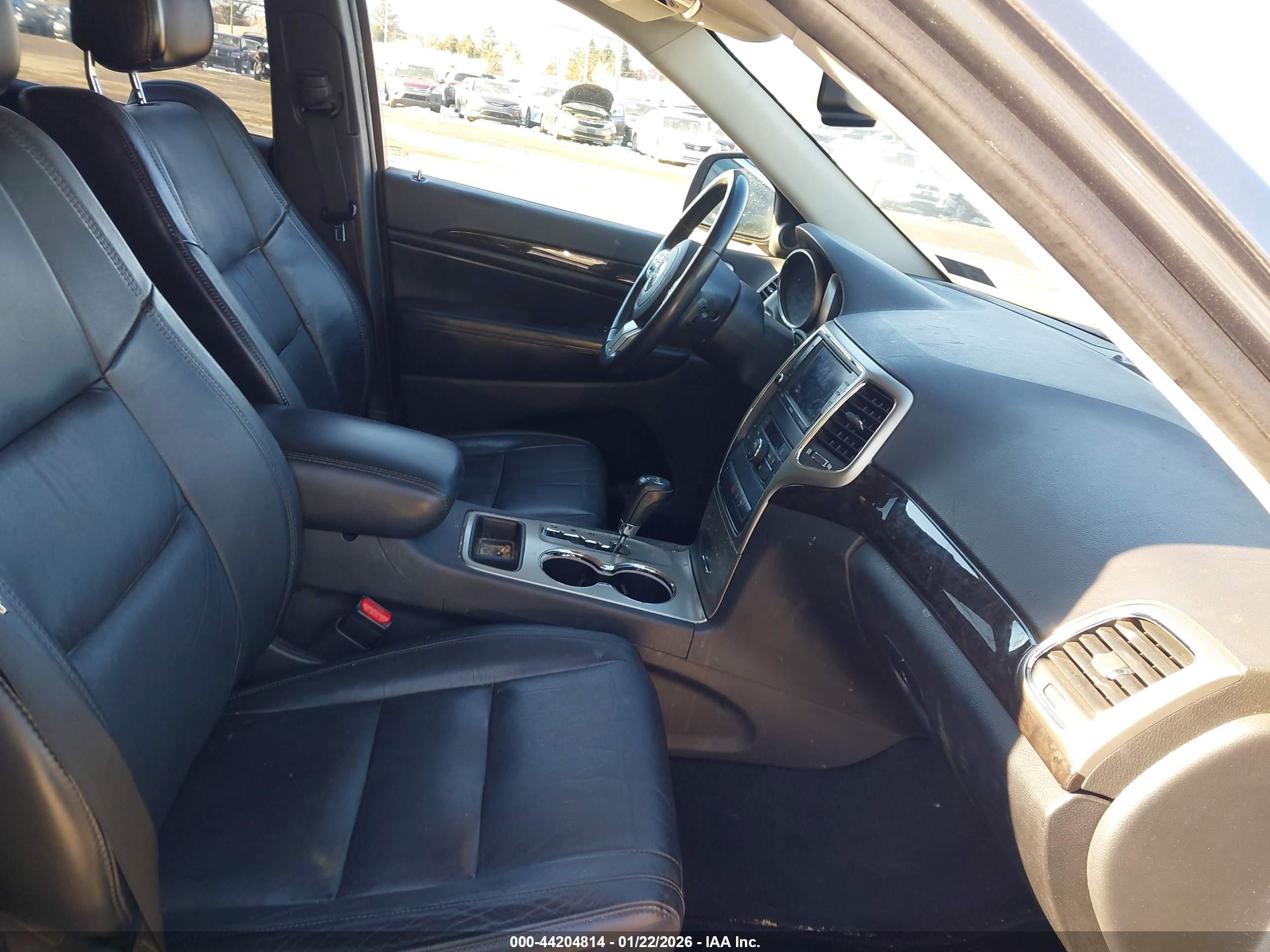 JEEP GRAND image 5