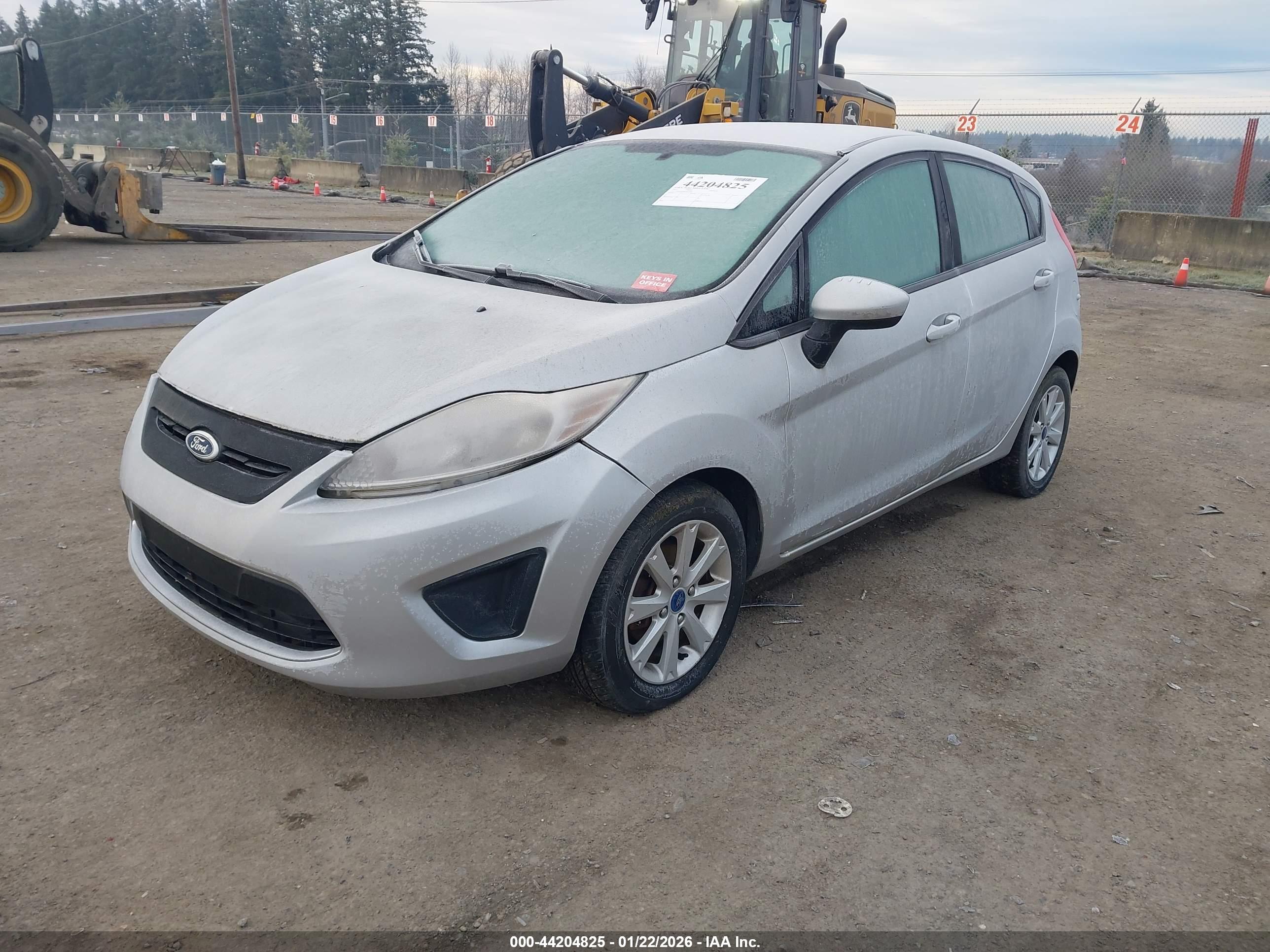 FORD FIESTA image 2