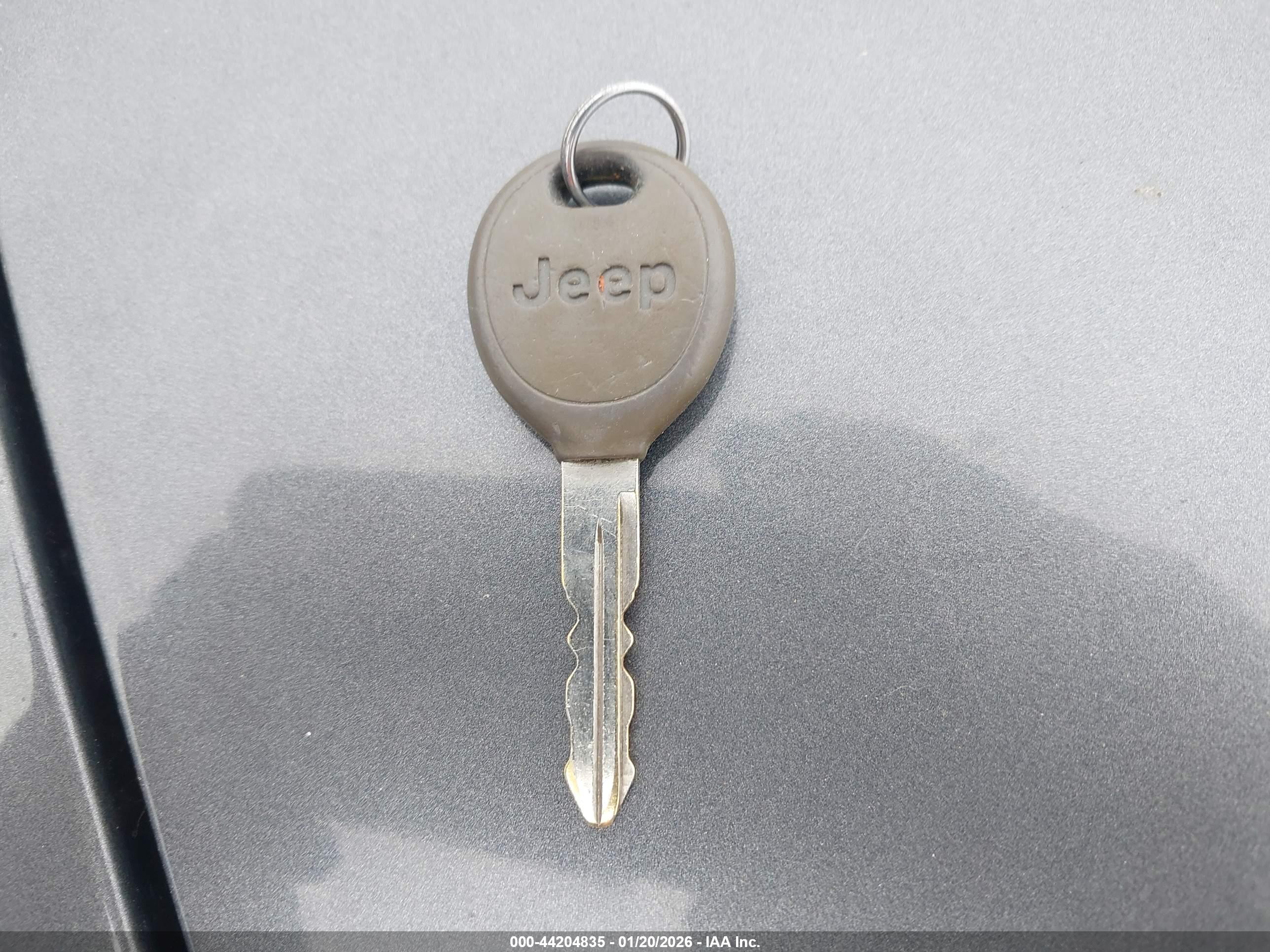 JEEP GRAND image 11