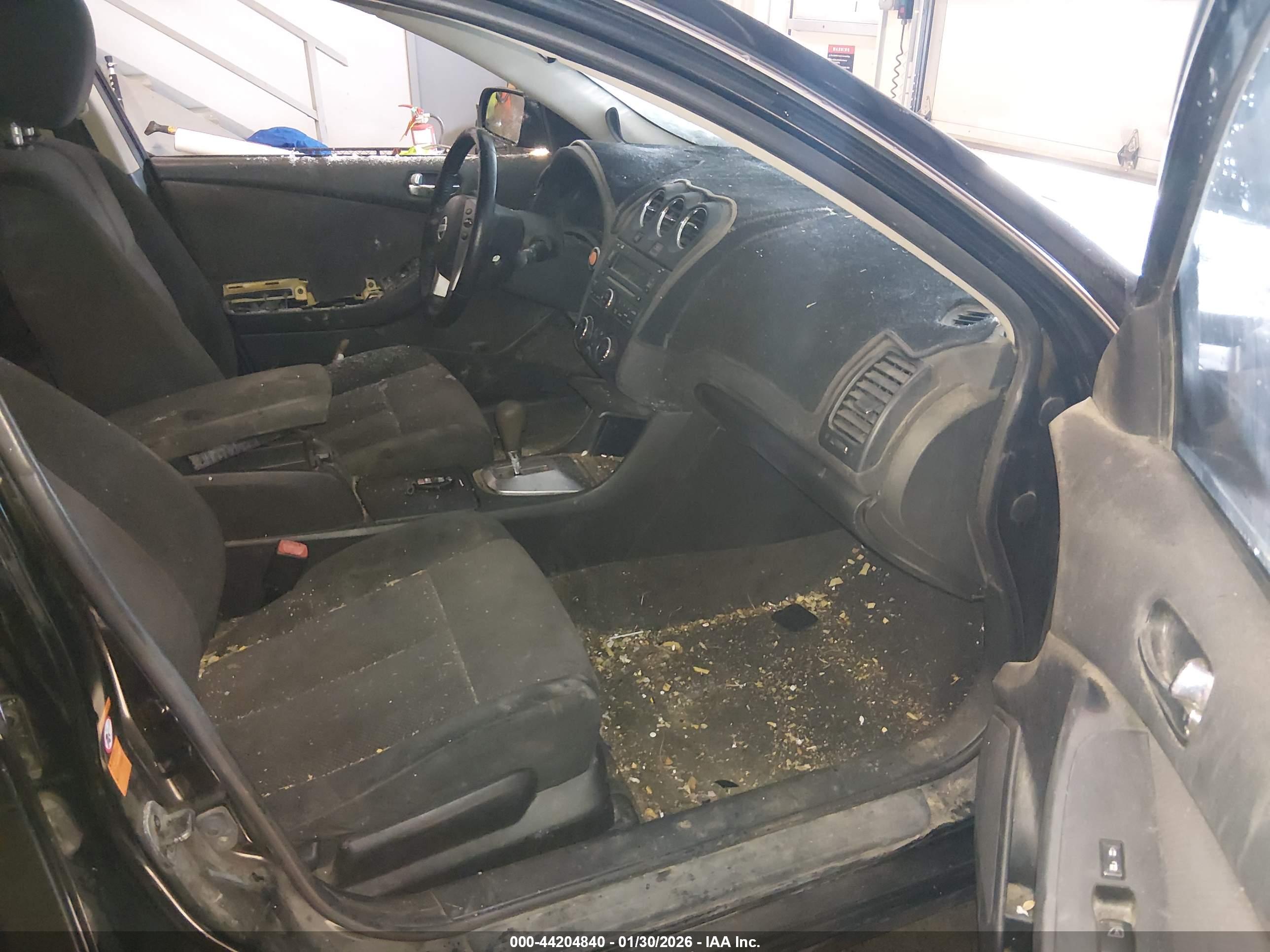 NISSAN ALTIMA image 5