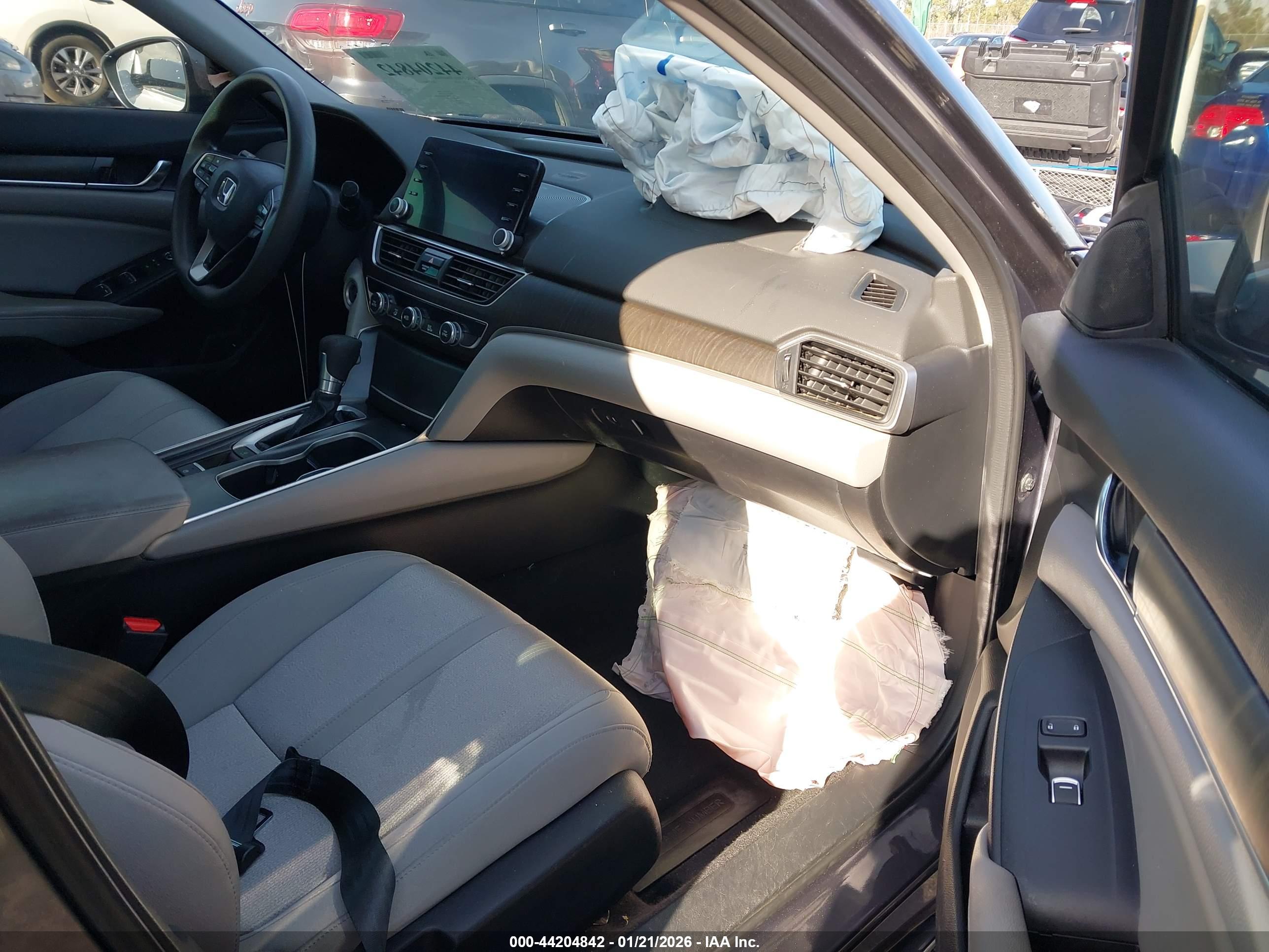 HONDA ACCORD image 5