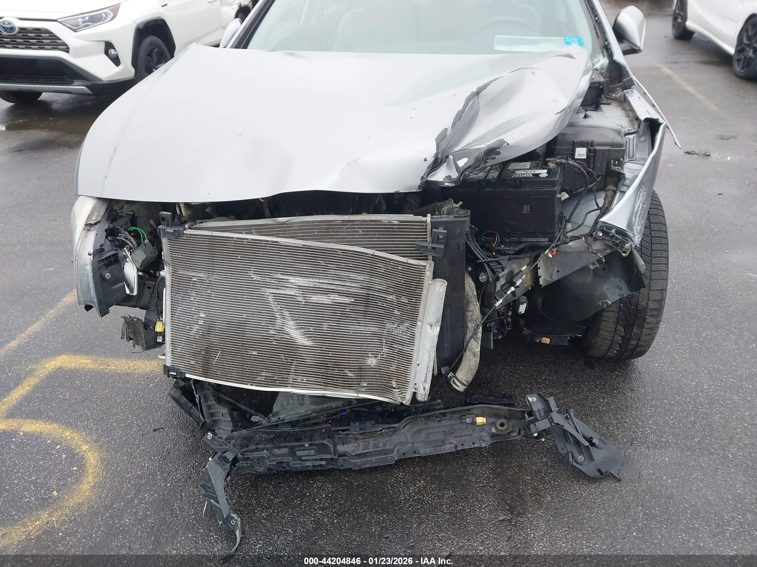 HYUNDAI SONATA image 6