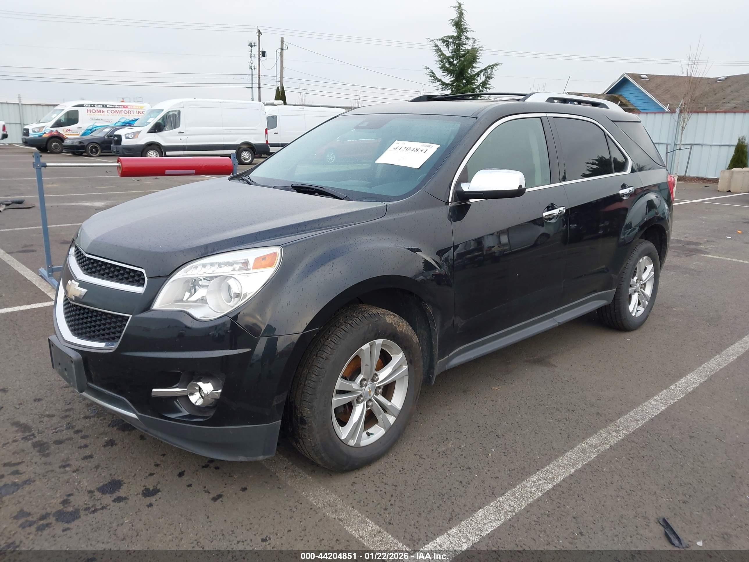CHEVROLET EQUINOX image 2