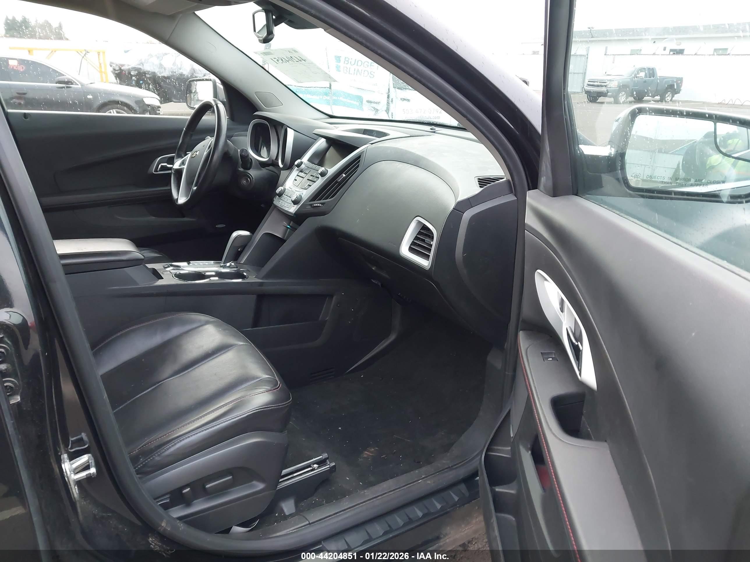 CHEVROLET EQUINOX image 5