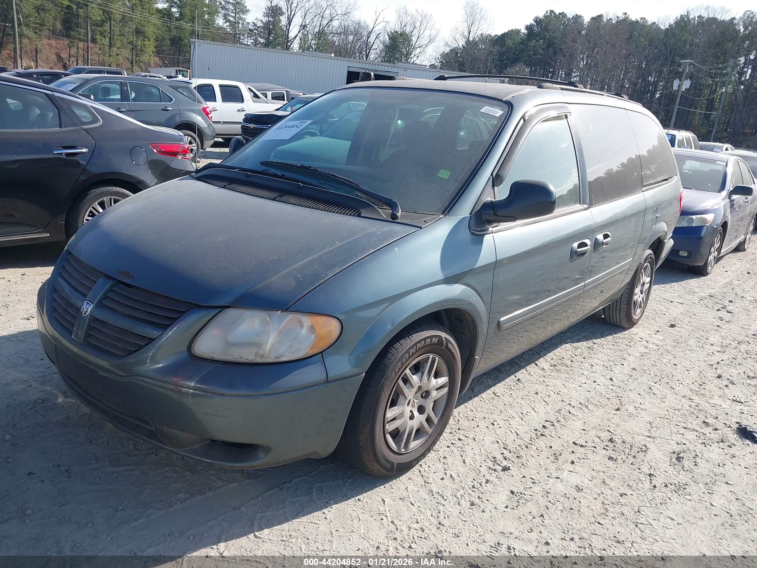 DODGE GRAND image 2