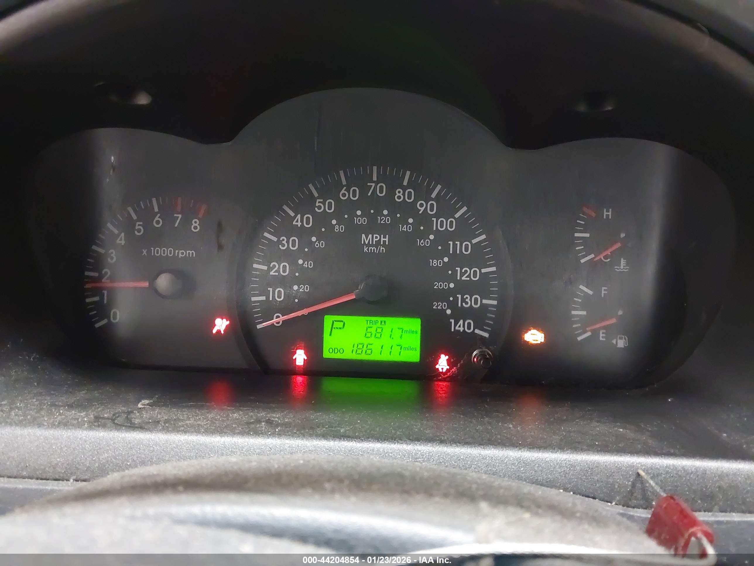 KIA SPECTRA5 image 7
