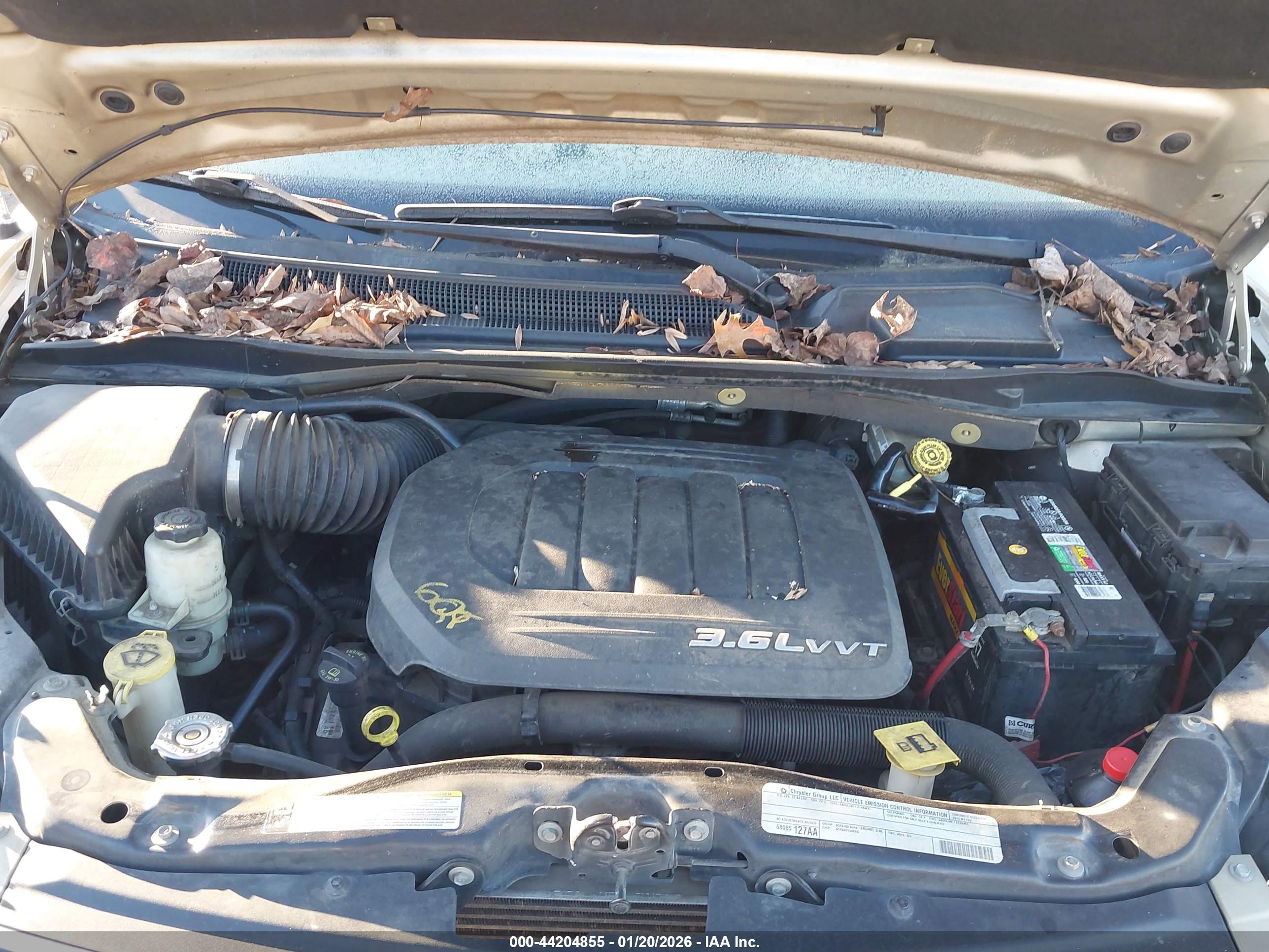 CHRYSLER TOWN image 10