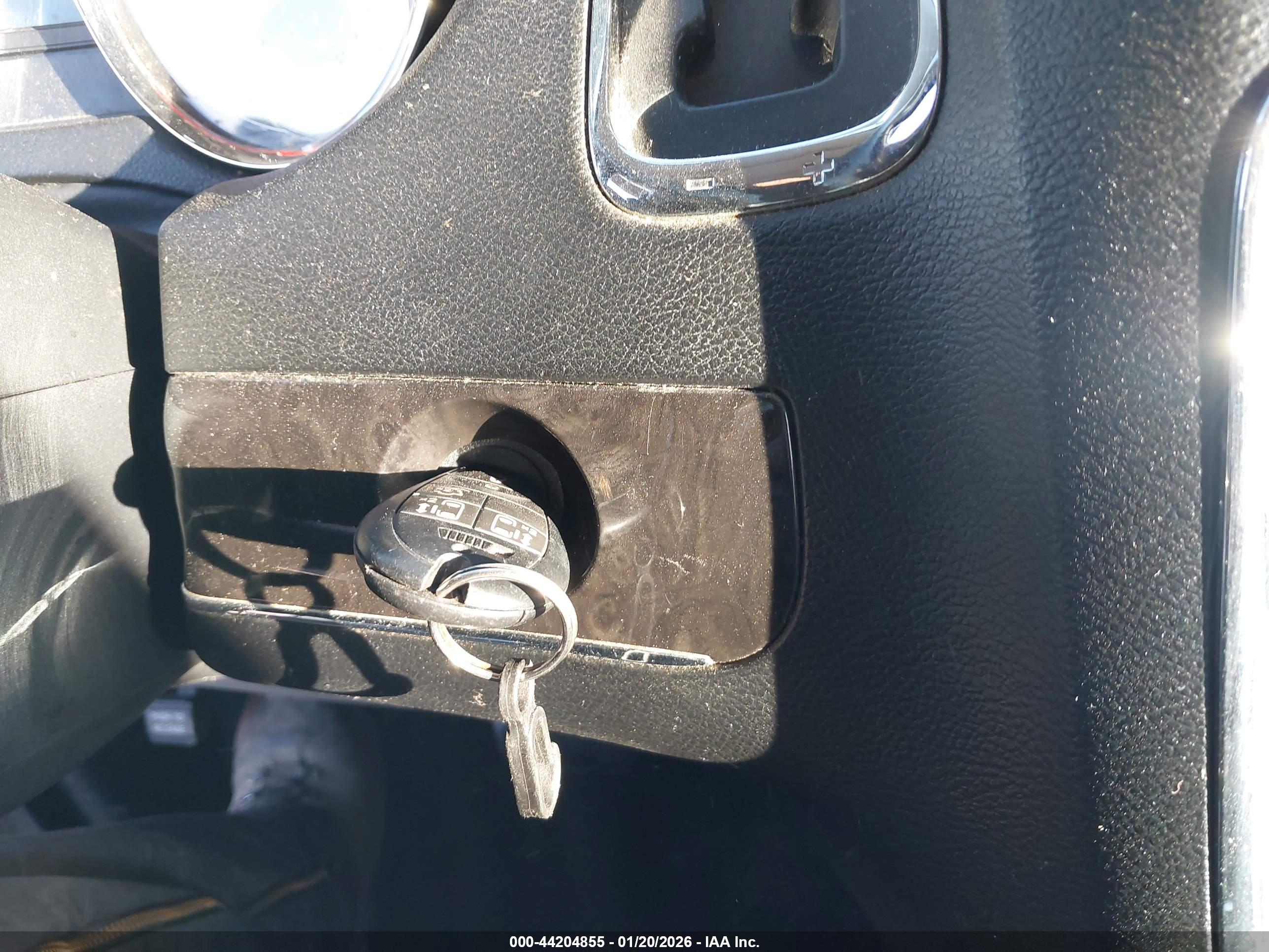 CHRYSLER TOWN image 11