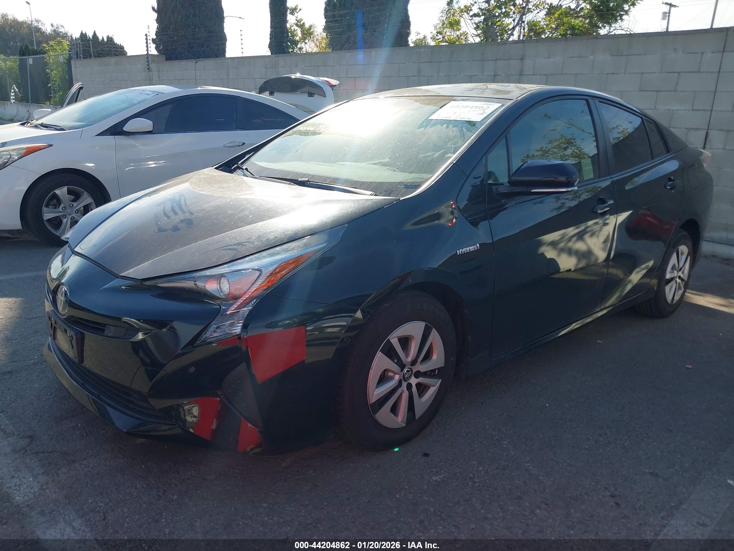 TOYOTA PRIUS image 2