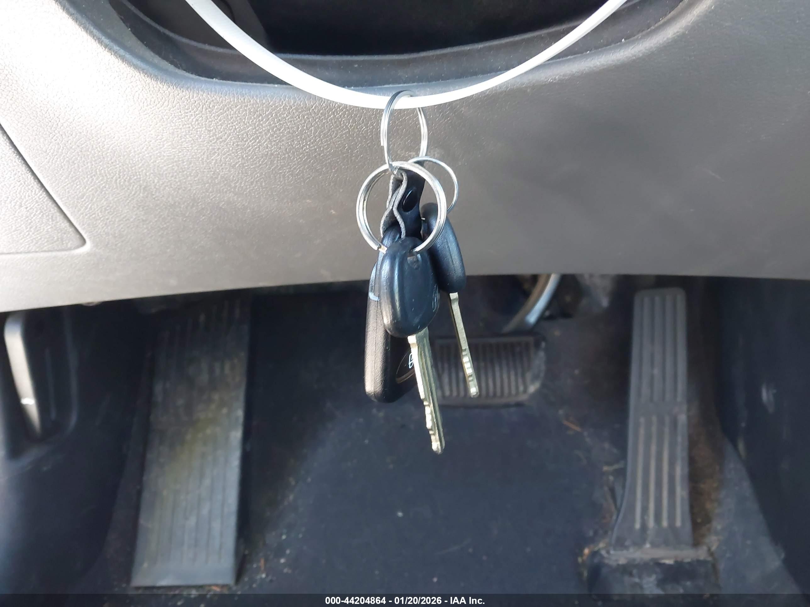 HYUNDAI ELANTRA image 11
