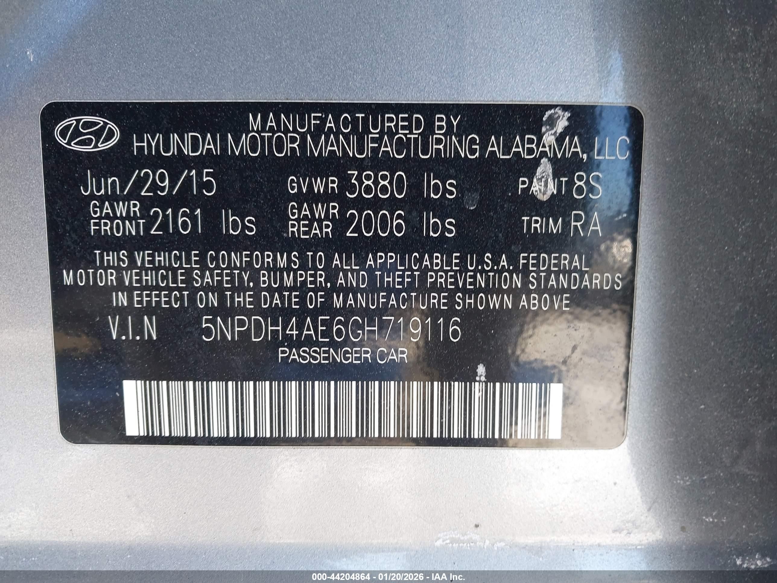 HYUNDAI ELANTRA image 9