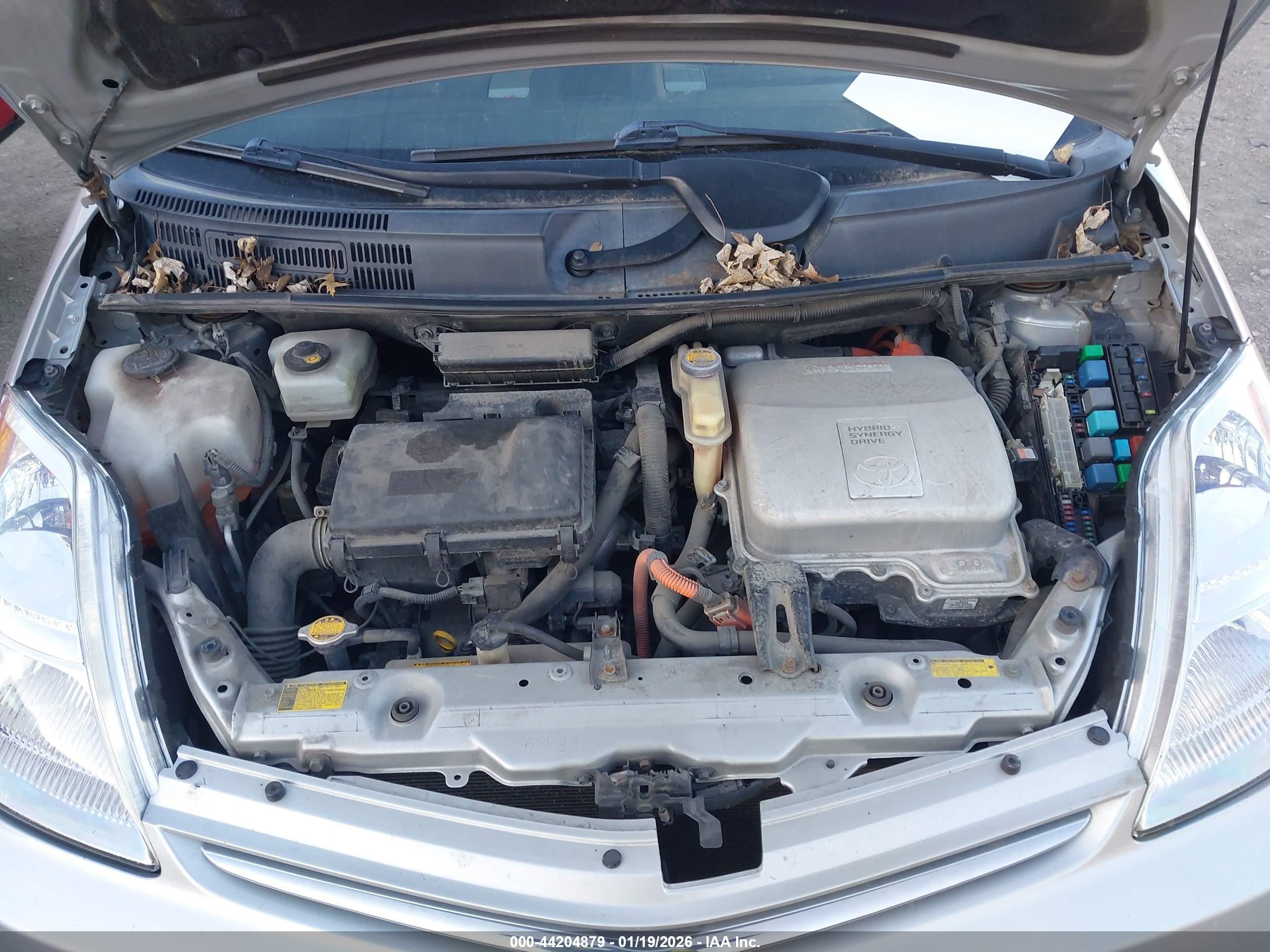 TOYOTA PRIUS image 10