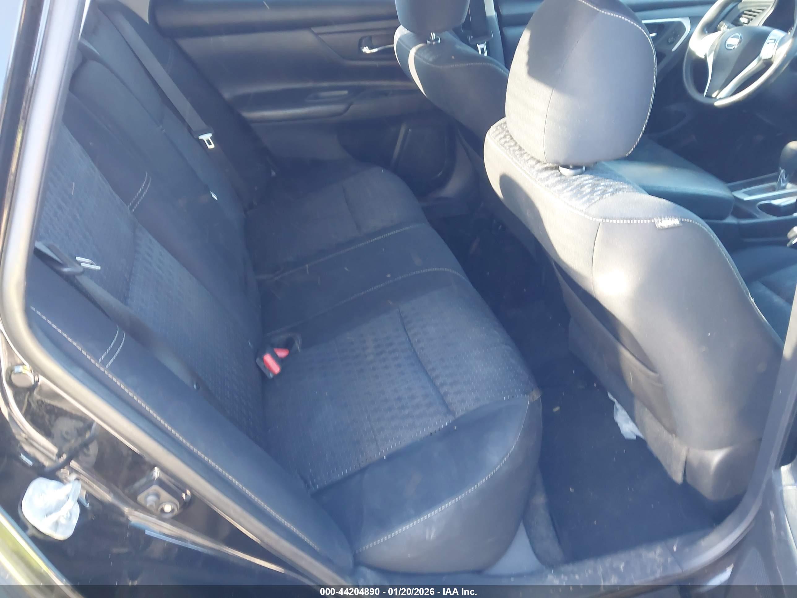 NISSAN ALTIMA image 8
