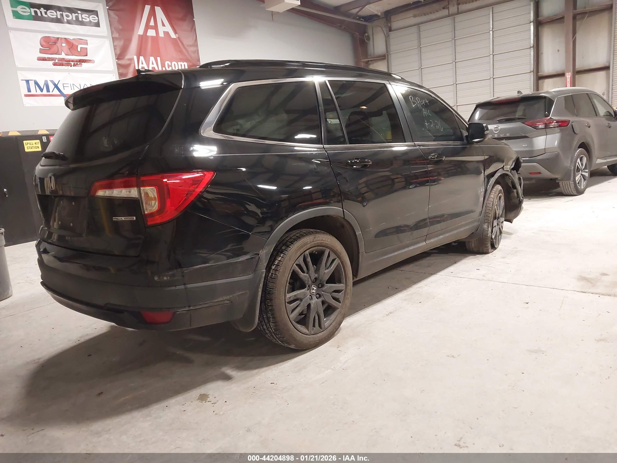 HONDA PILOT image 4