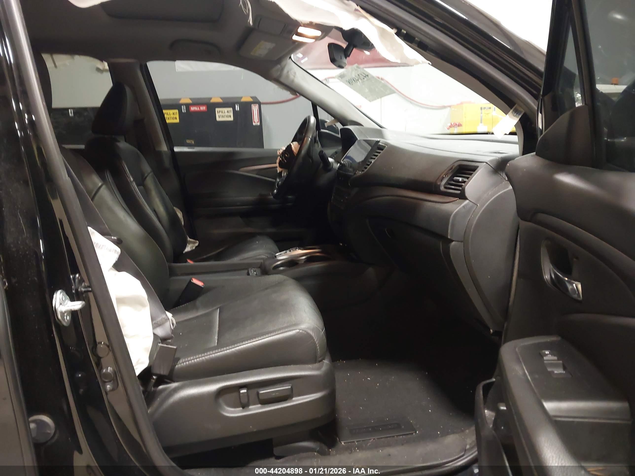 HONDA PILOT image 5