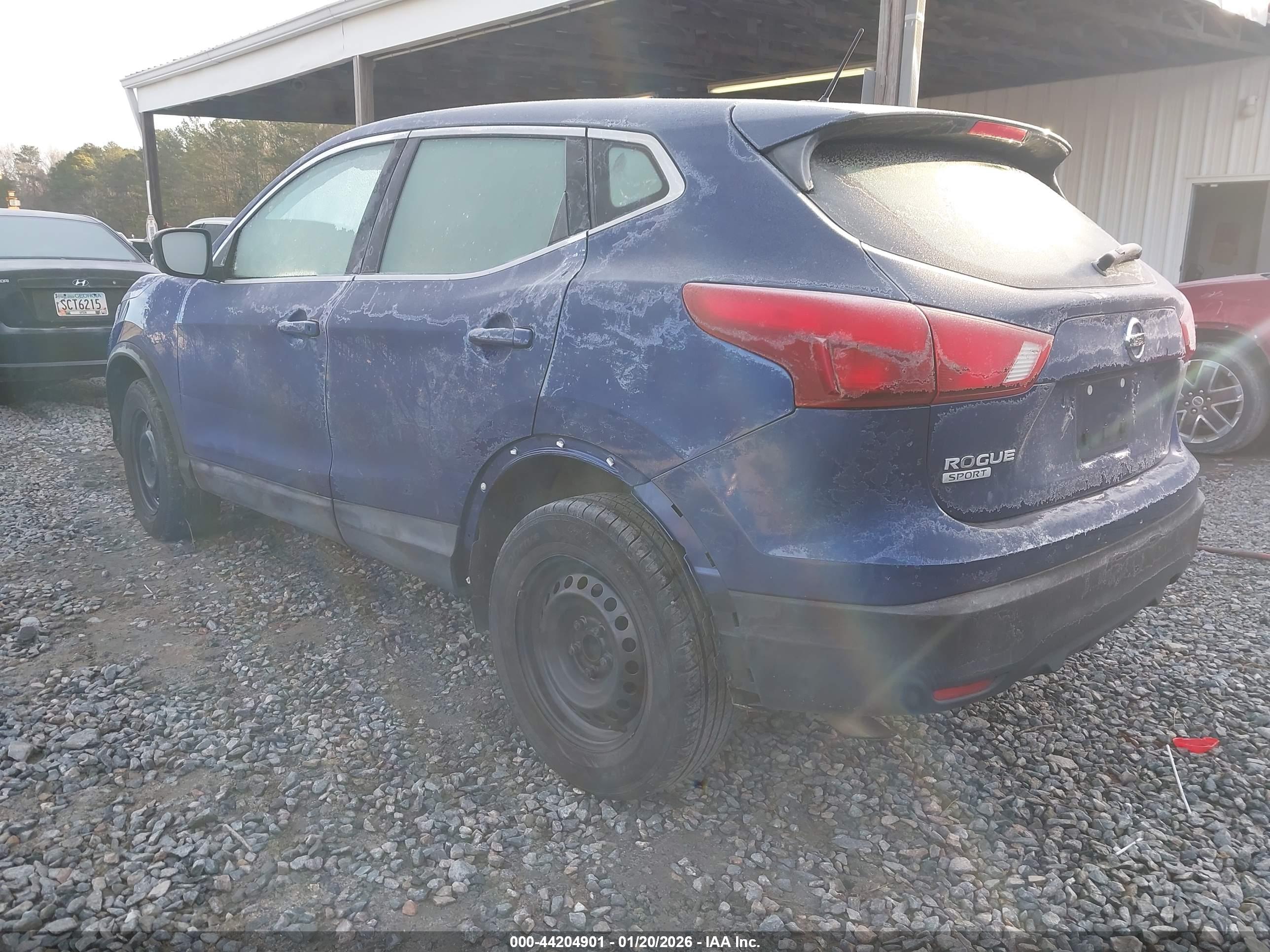 NISSAN ROGUE image 3