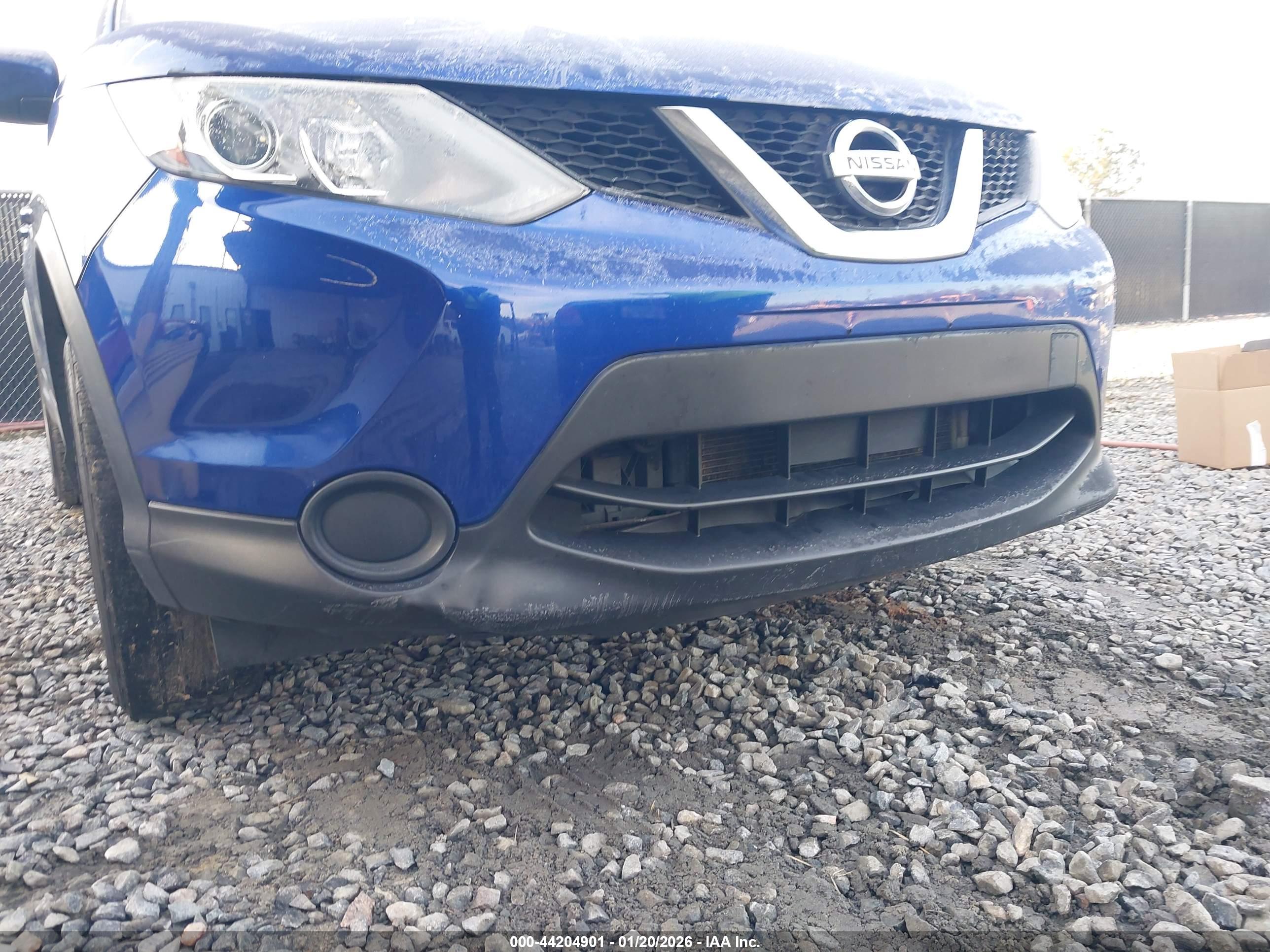 NISSAN ROGUE image 6