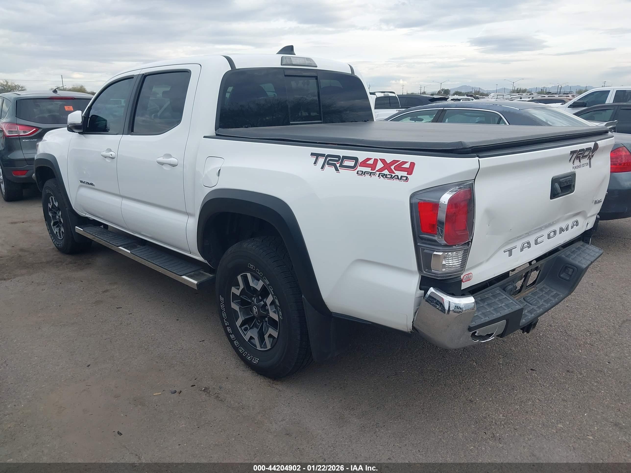 TOYOTA TACOMA image 3