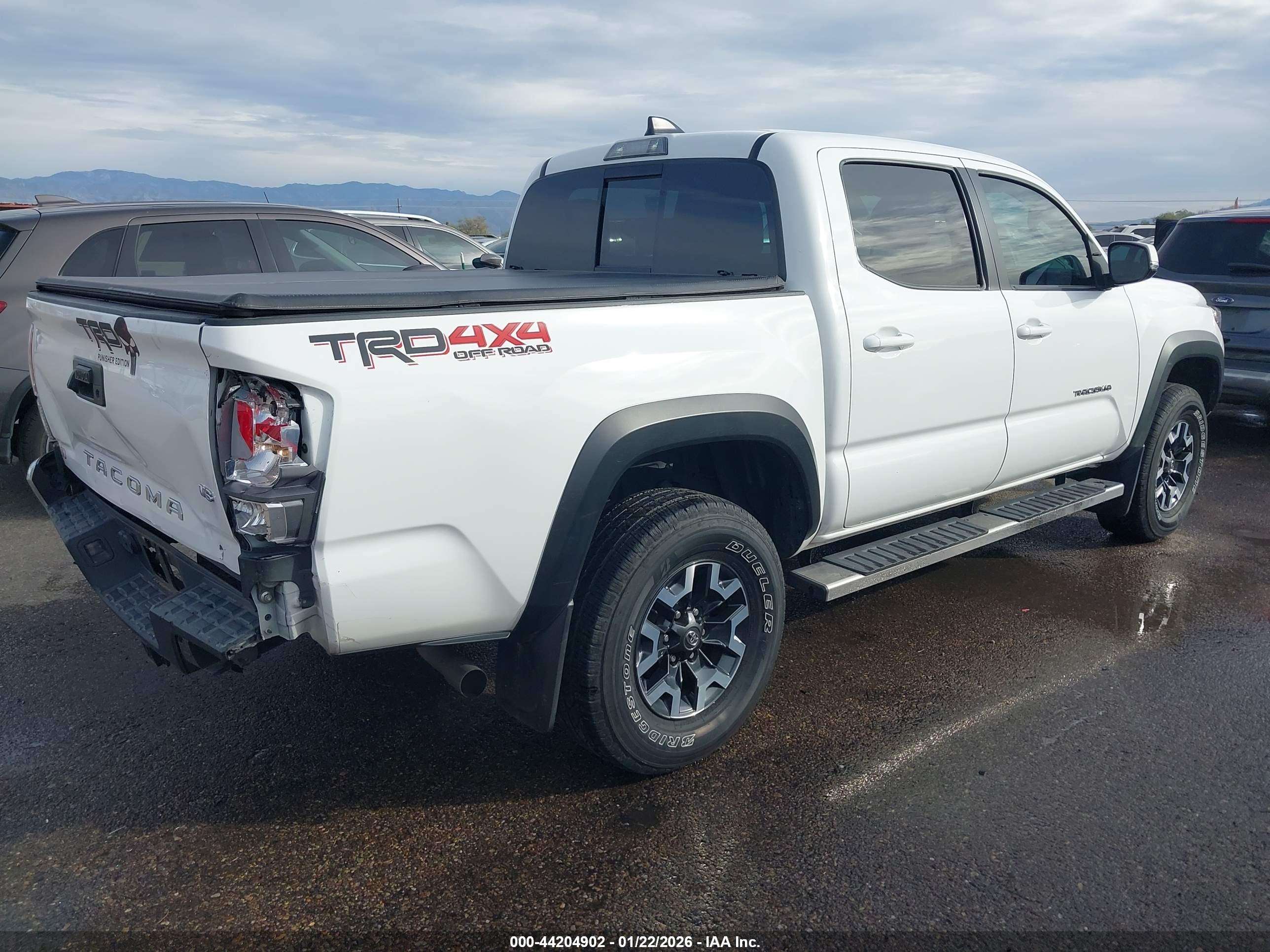 TOYOTA TACOMA image 4