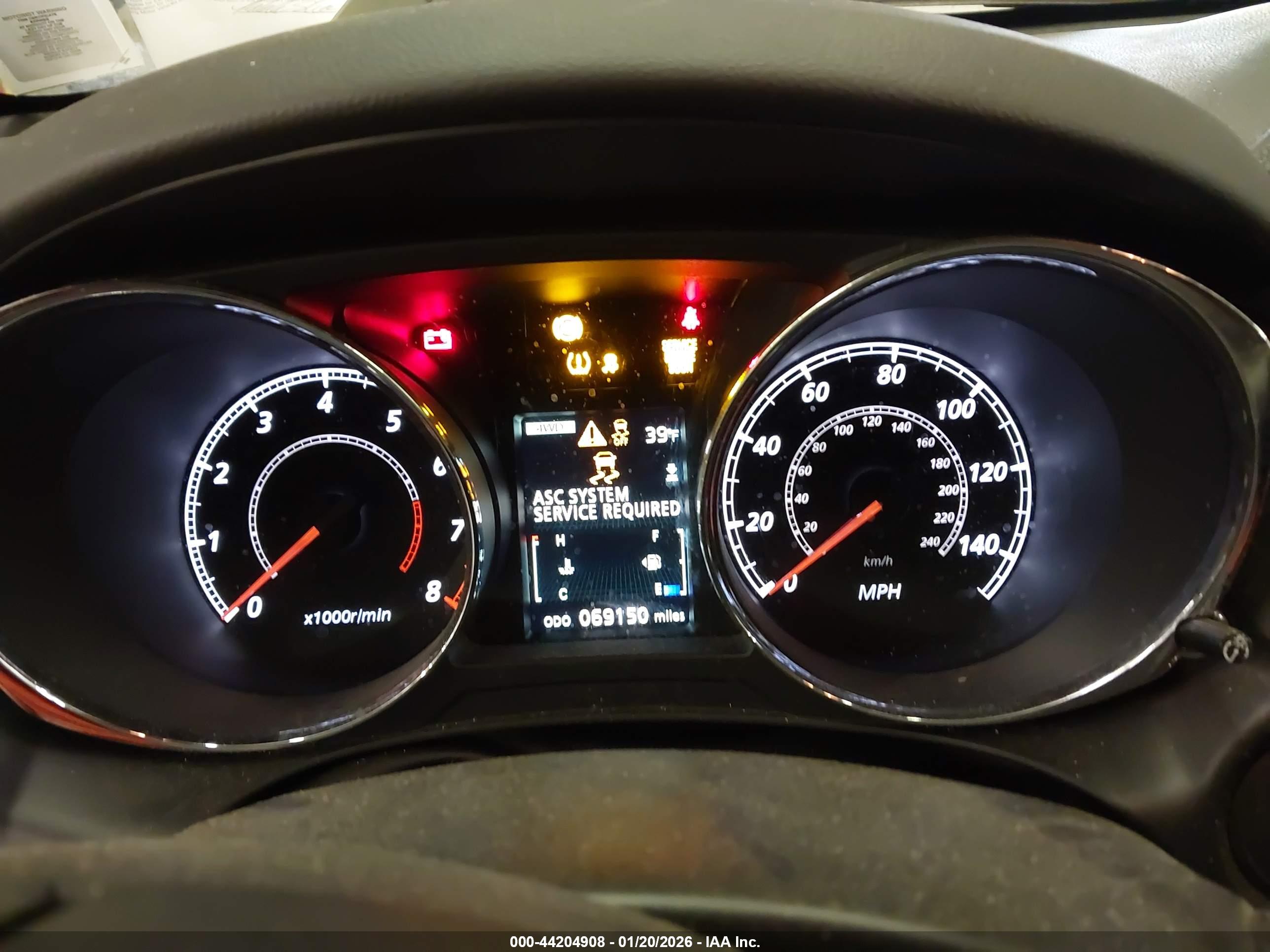 MITSUBISHI OUTLANDER image 7