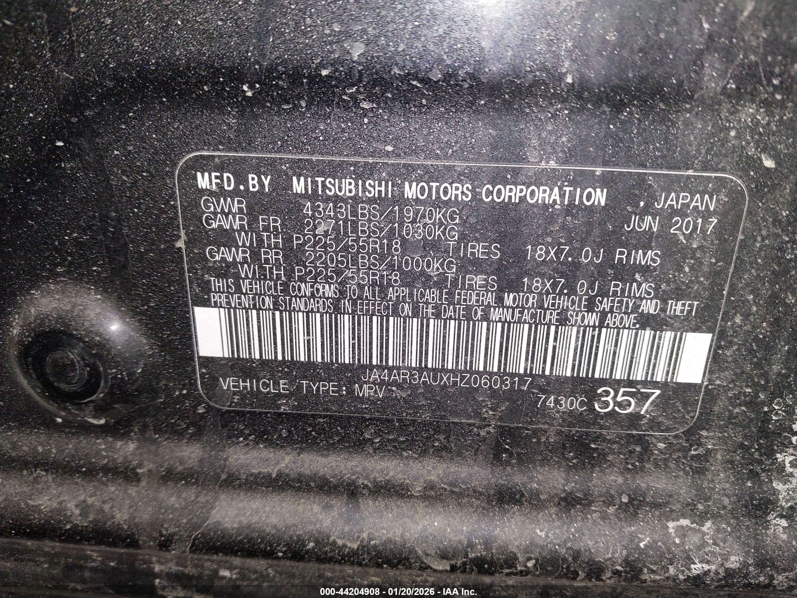 MITSUBISHI OUTLANDER image 9