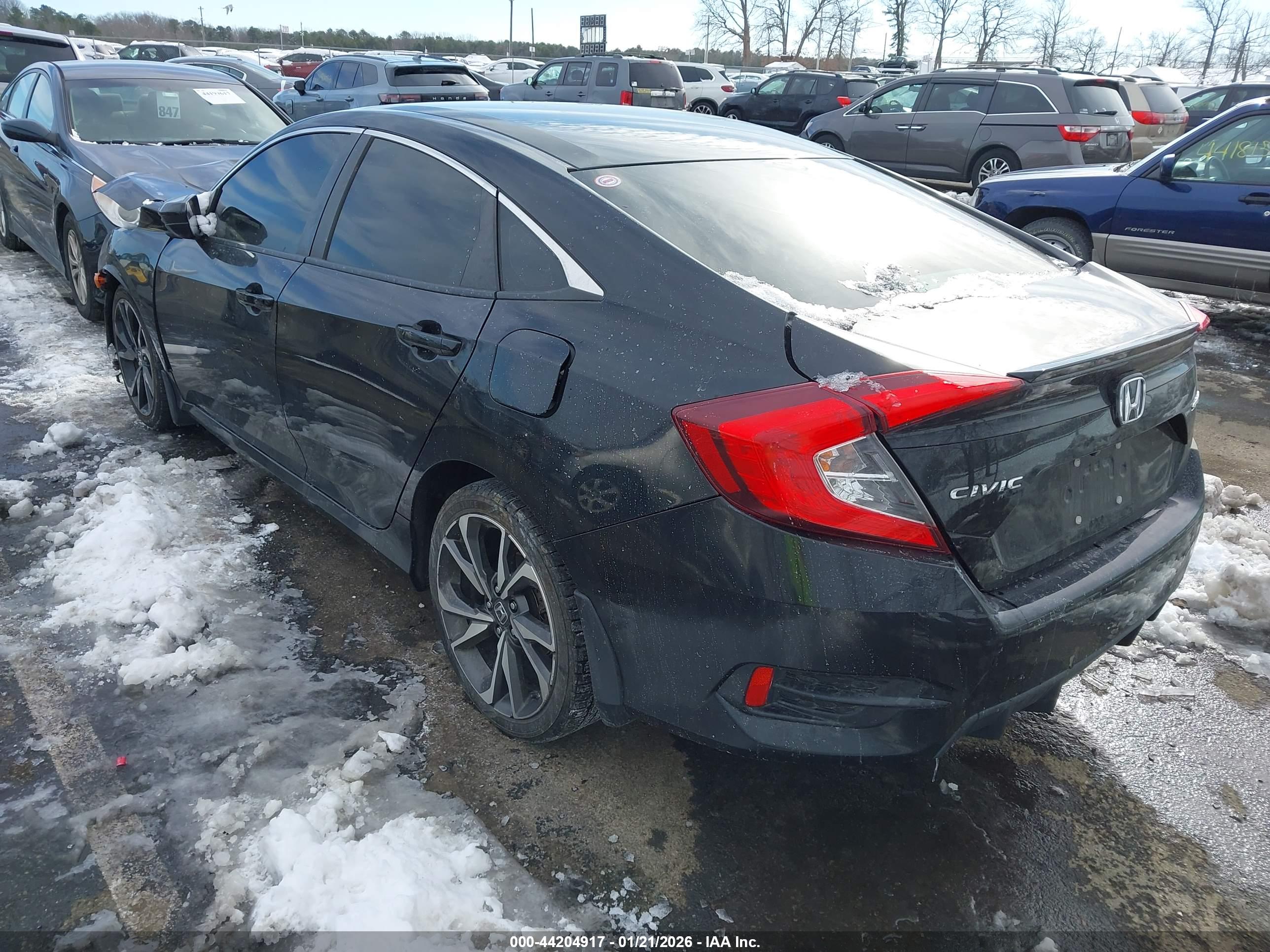HONDA CIVIC image 3