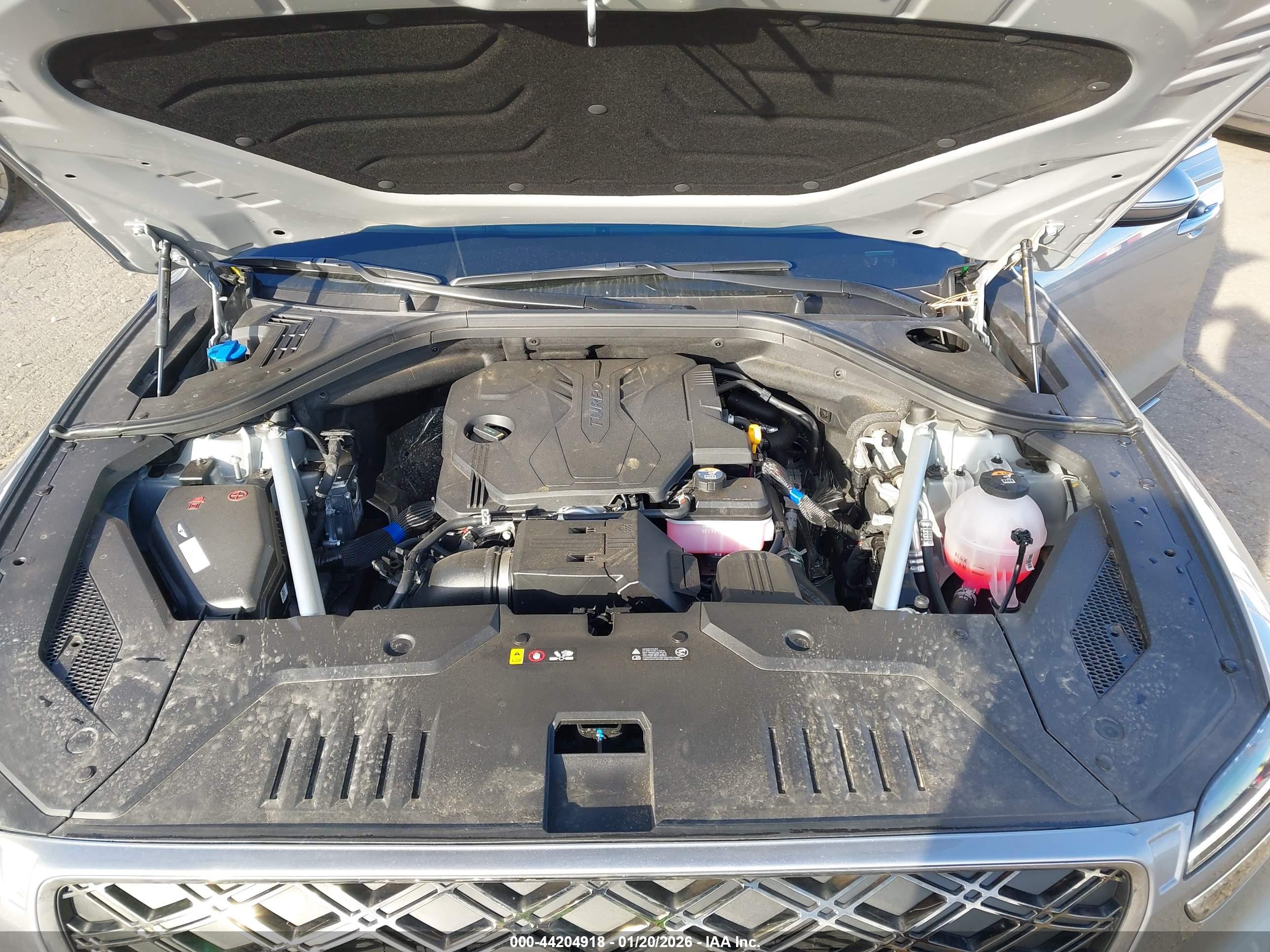 GENESIS GV70 image 10