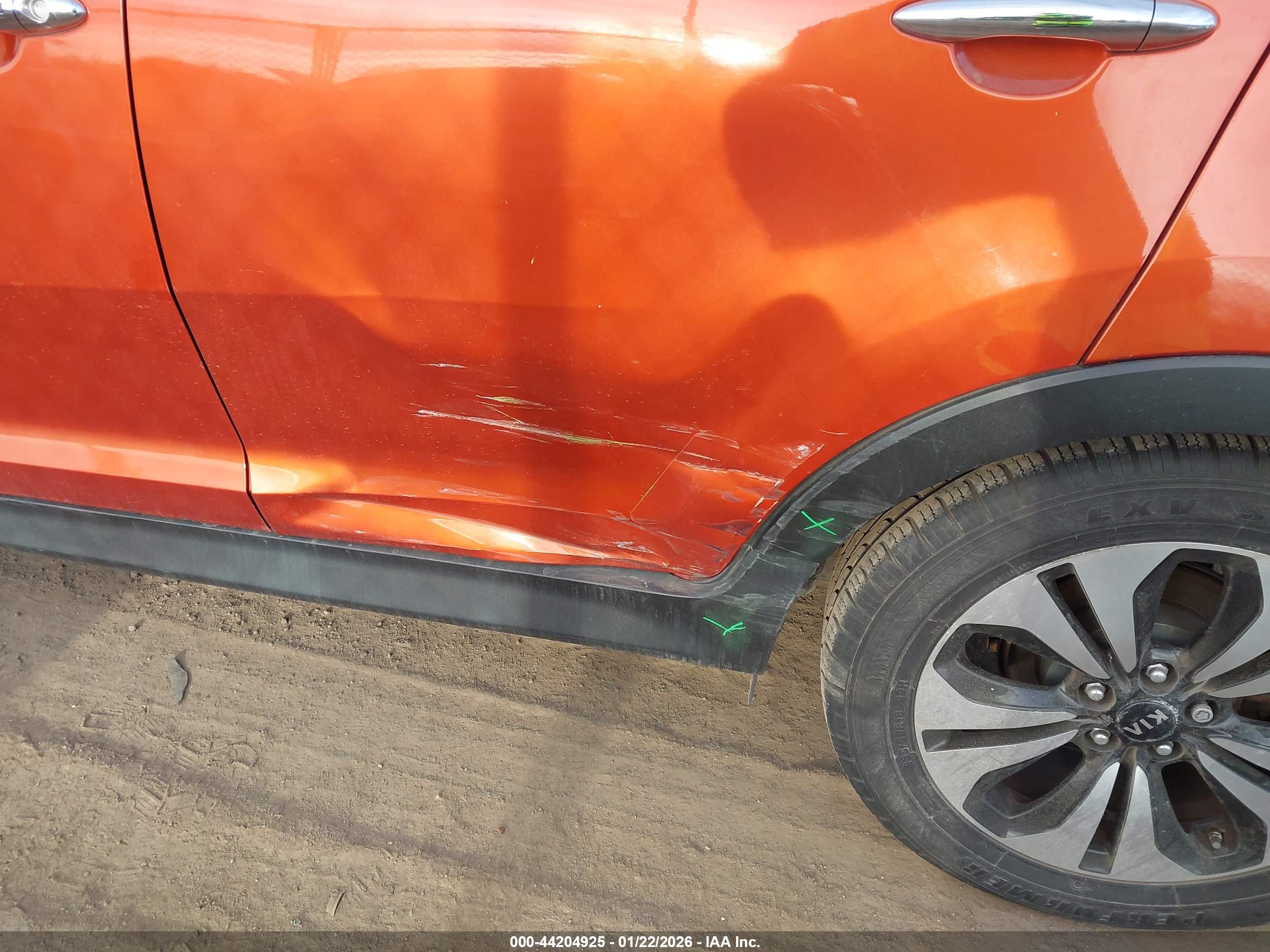 KIA SPORTAGE image 6
