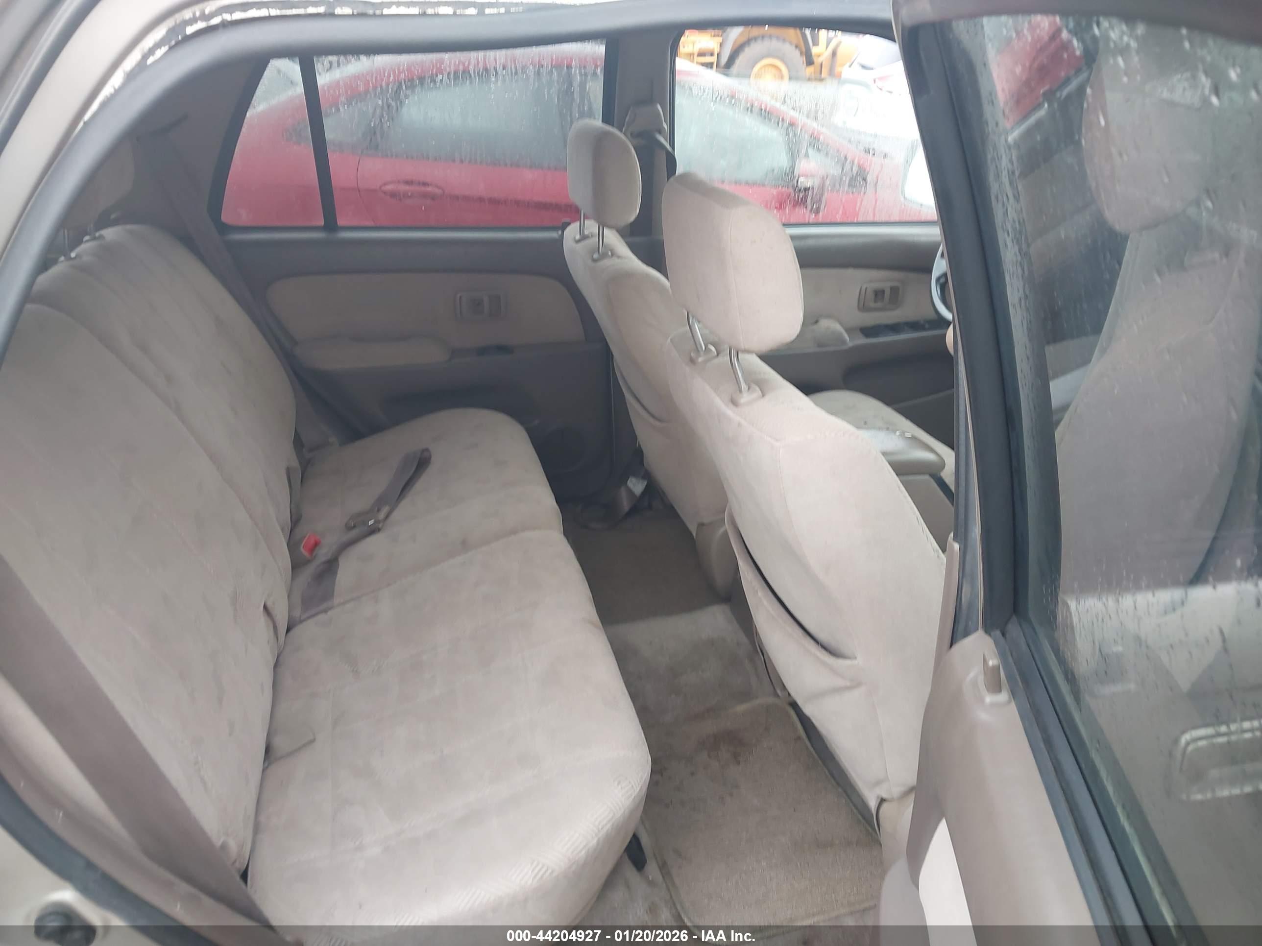 TOYOTA 4RUNNER image 8