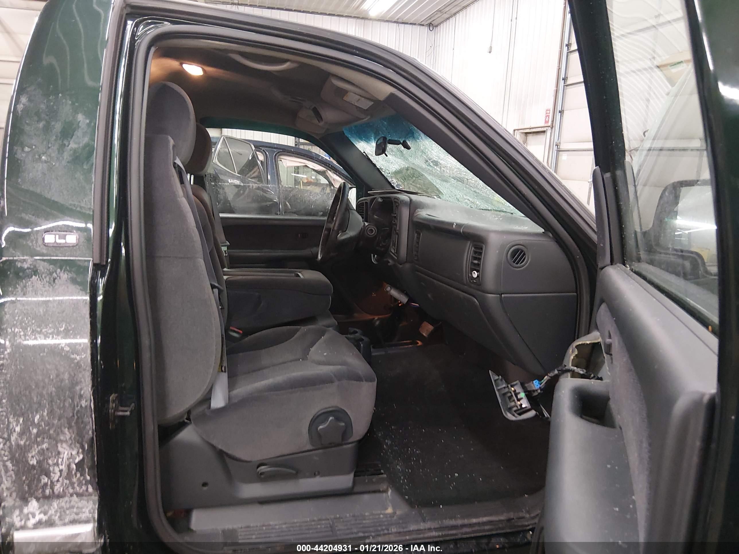 GMC SIERRA image 5