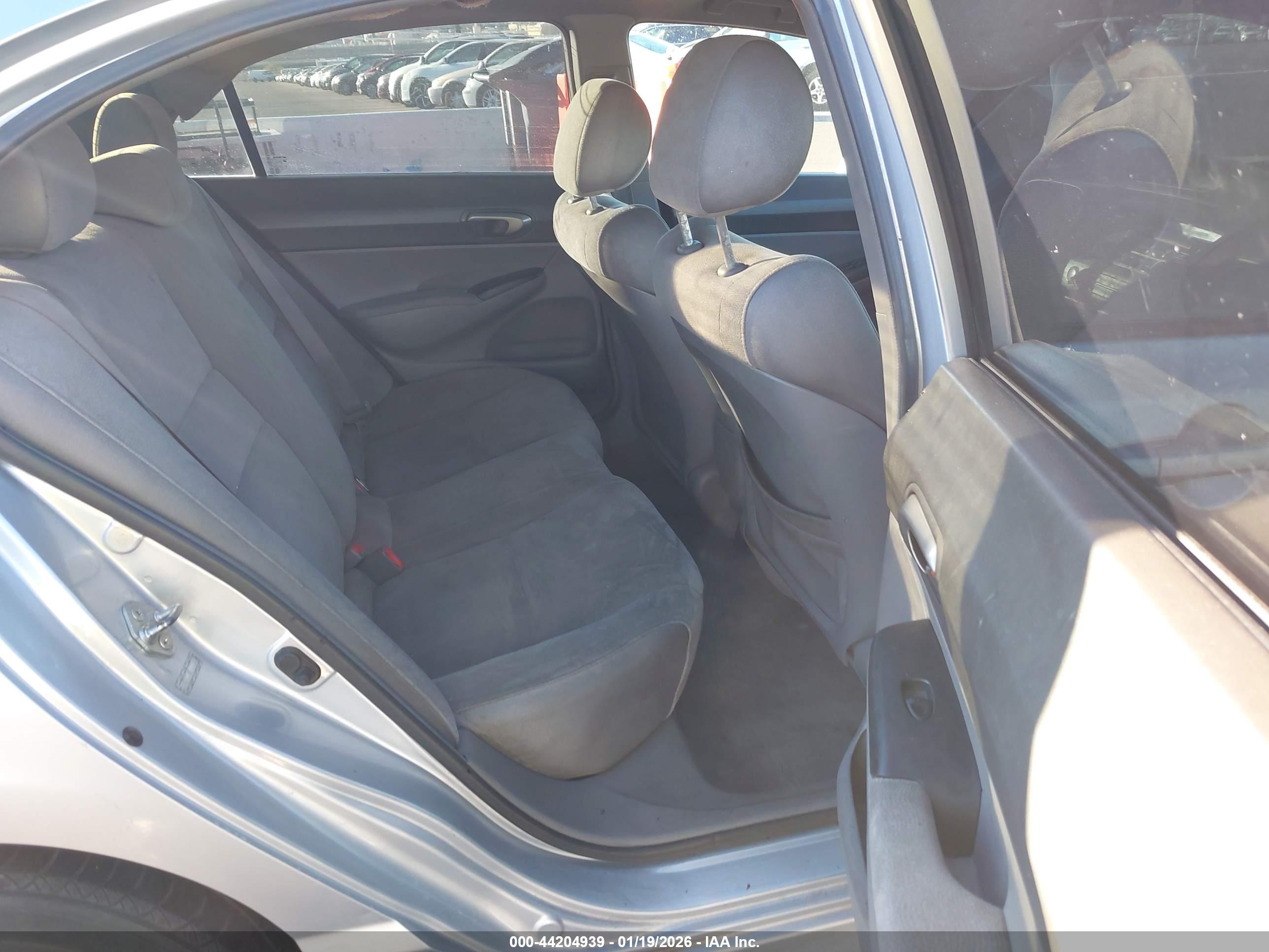 HONDA CIVIC image 8