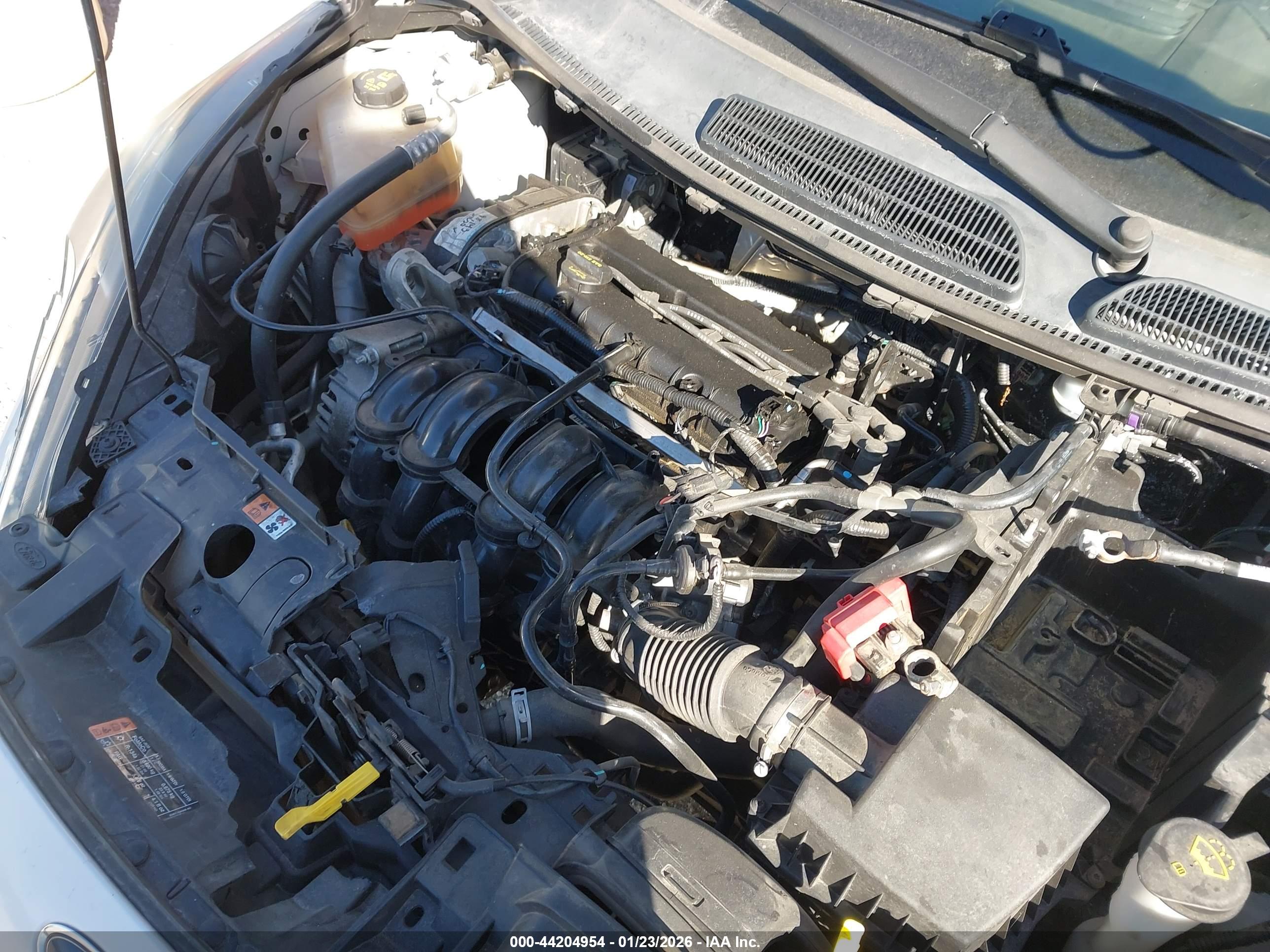 FORD FIESTA image 10
