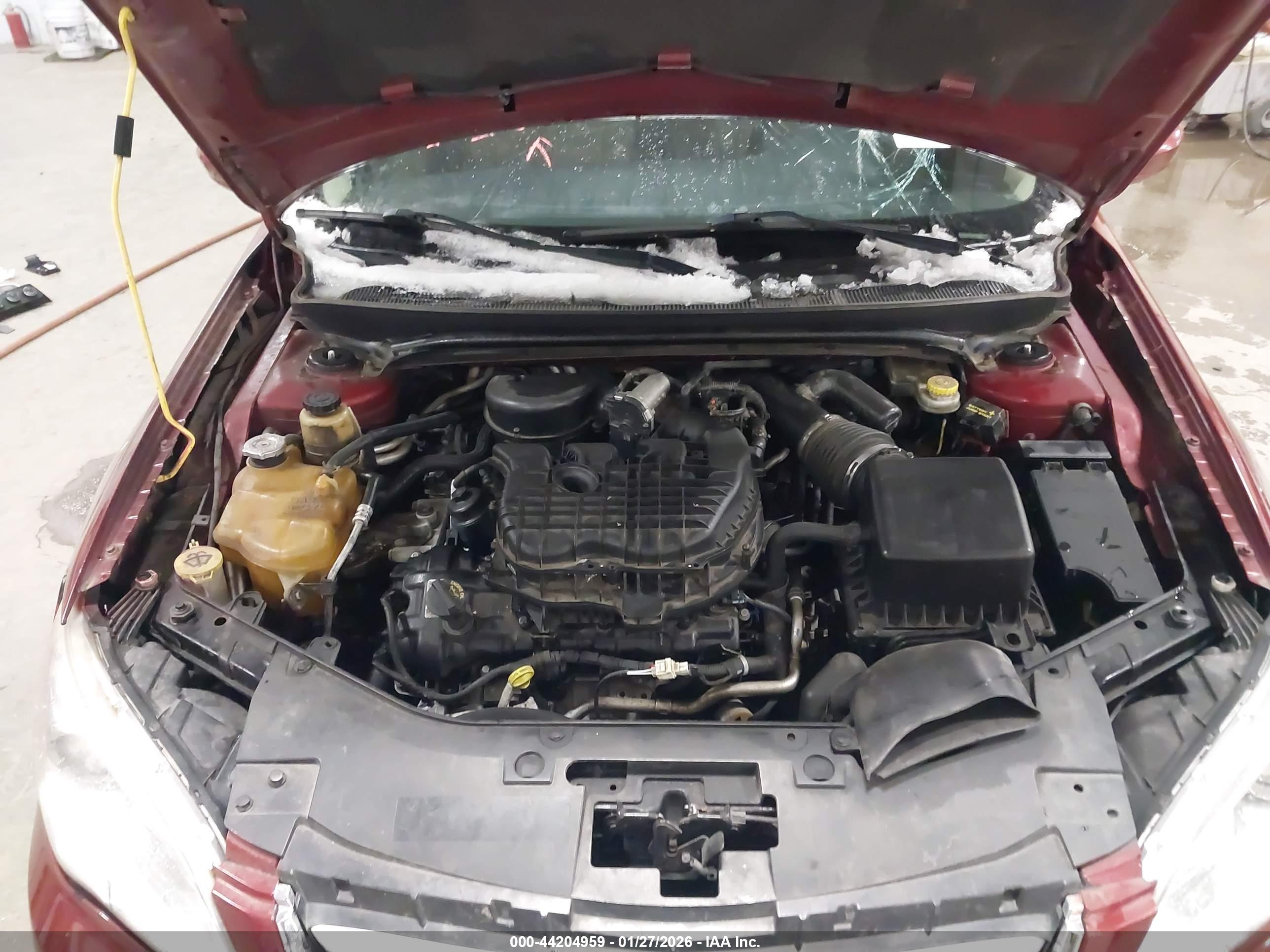 CHRYSLER 200 image 10