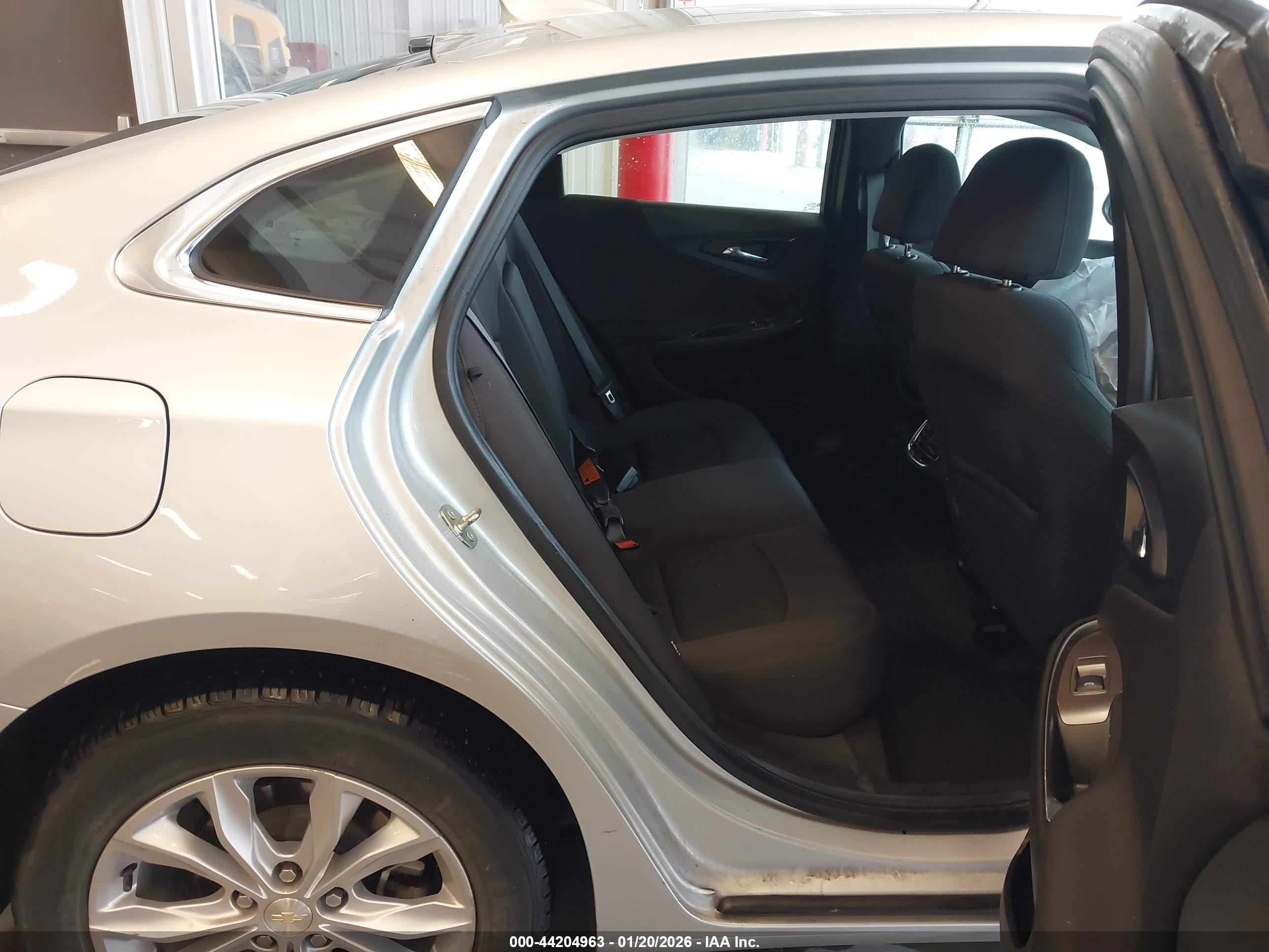 CHEVROLET MALIBU image 8