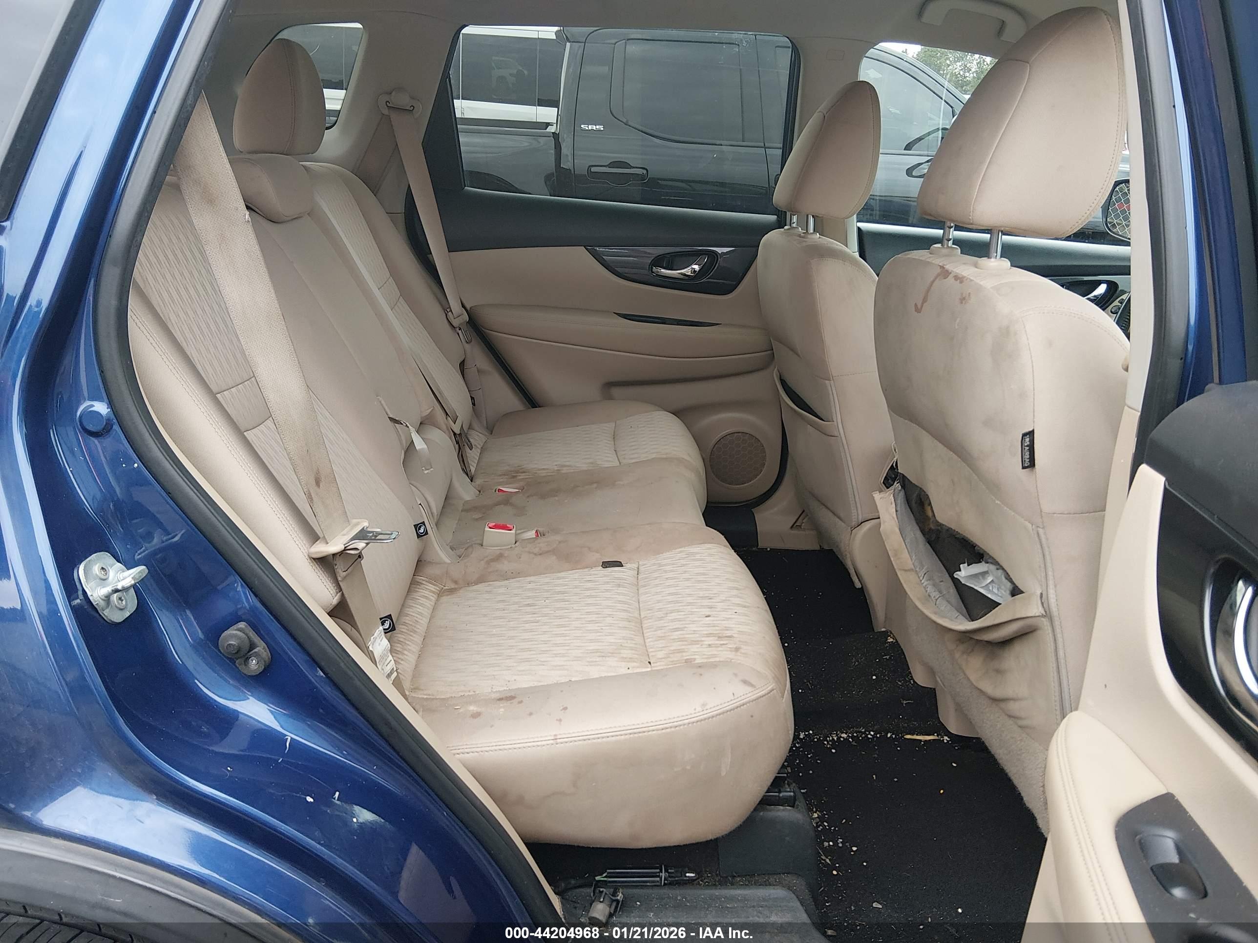 NISSAN ROGUE image 8