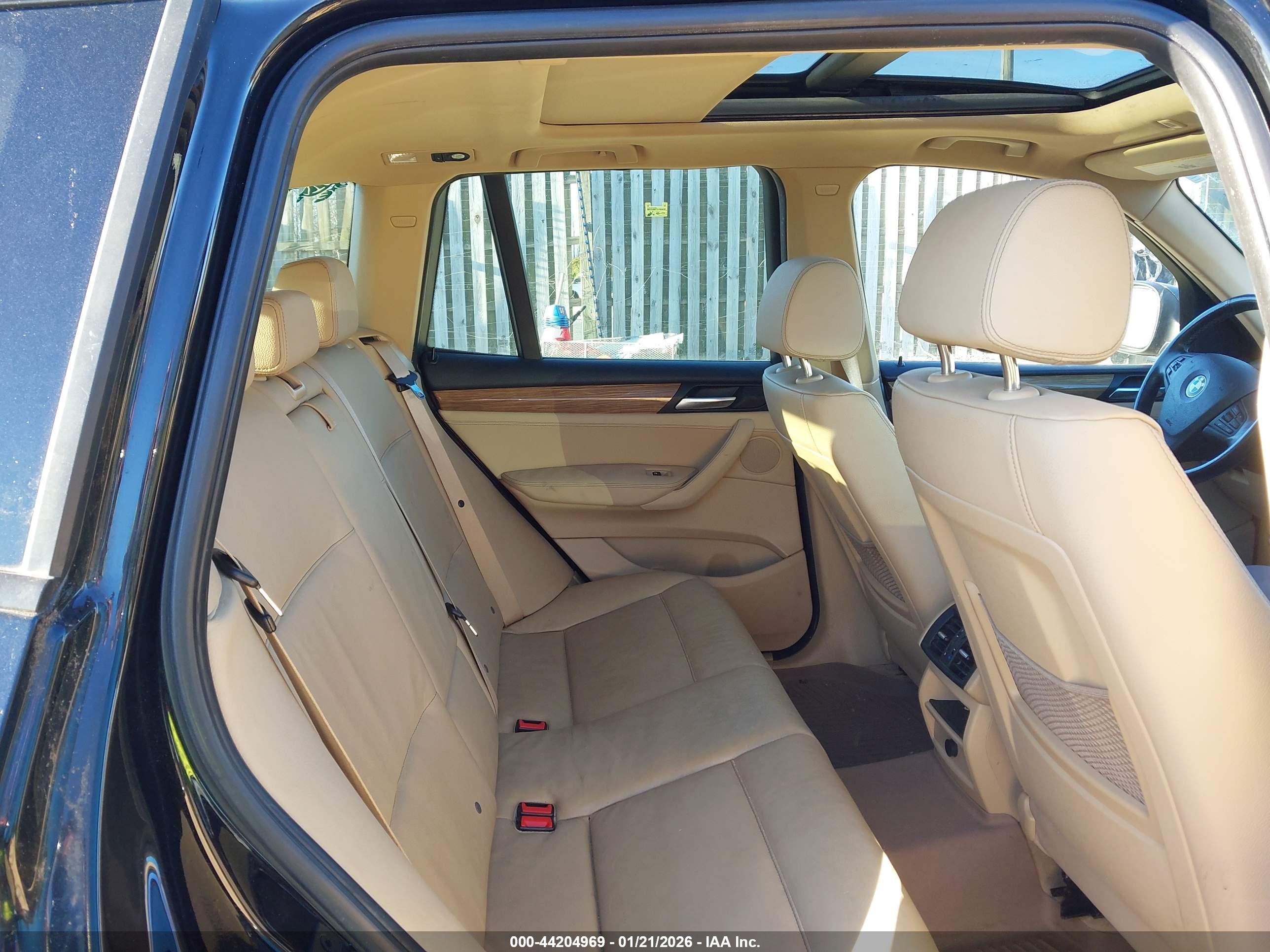 BMW X3 image 8